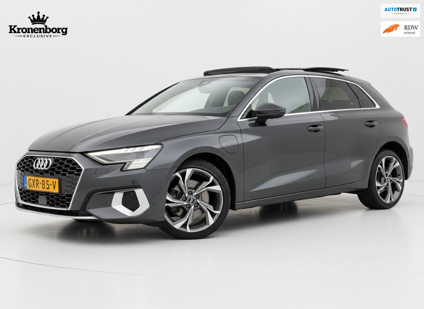 Audi A3 40 TFSIe 40 TFSI e Business edition, PANO, LEDER, NAP 2021 - voorkant