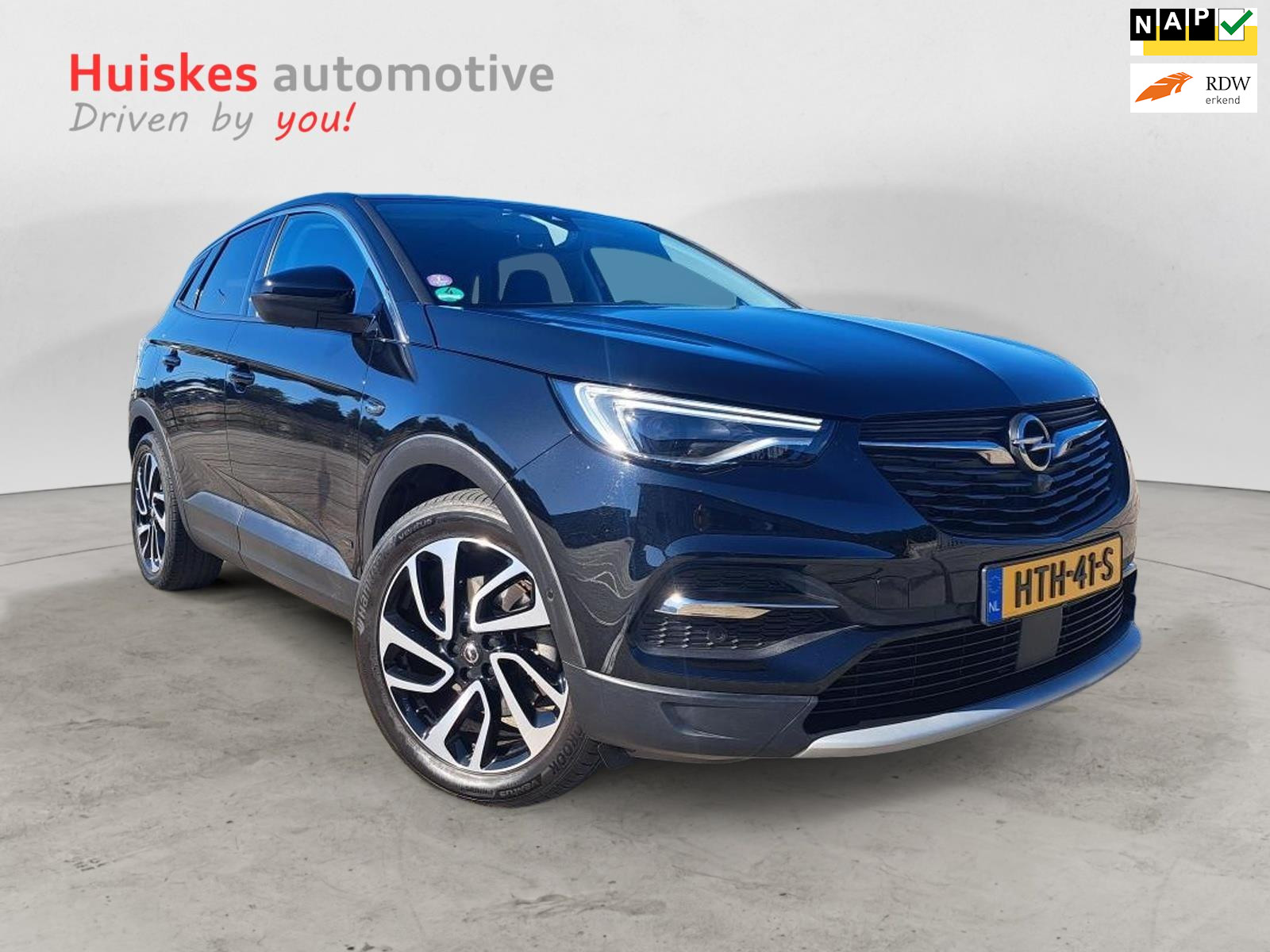 Foto van OPEL GRANDLAND X