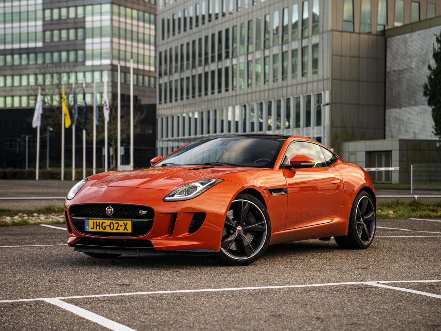 Foto van JAGUAR JAGUAR F-TYPE