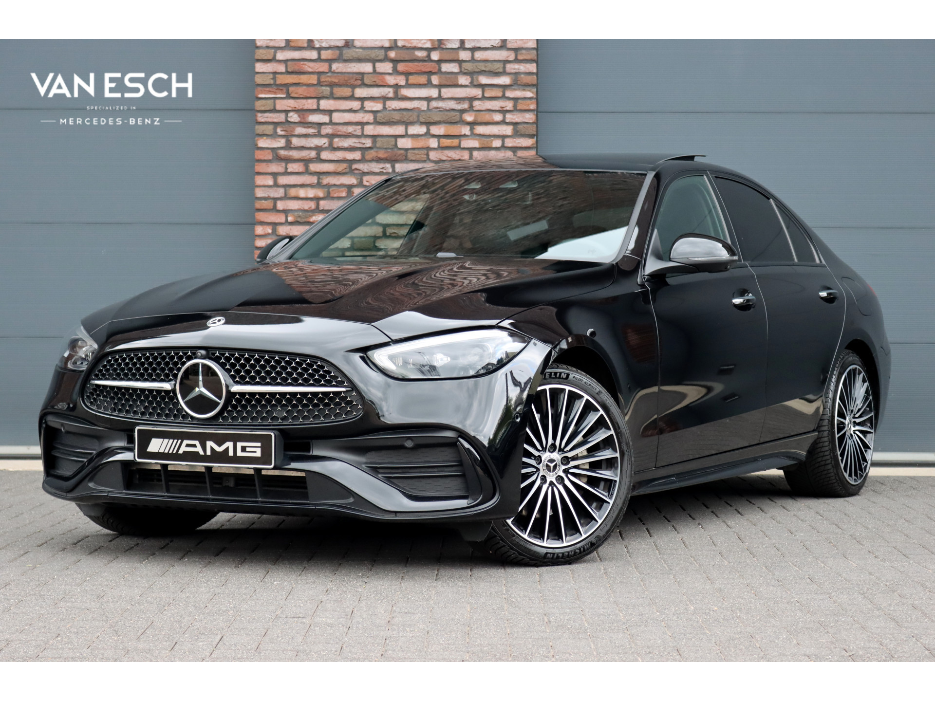 Mercedes-Benz C-klasse 300 e 4MATIC AMG Line | 2025 - voorkant