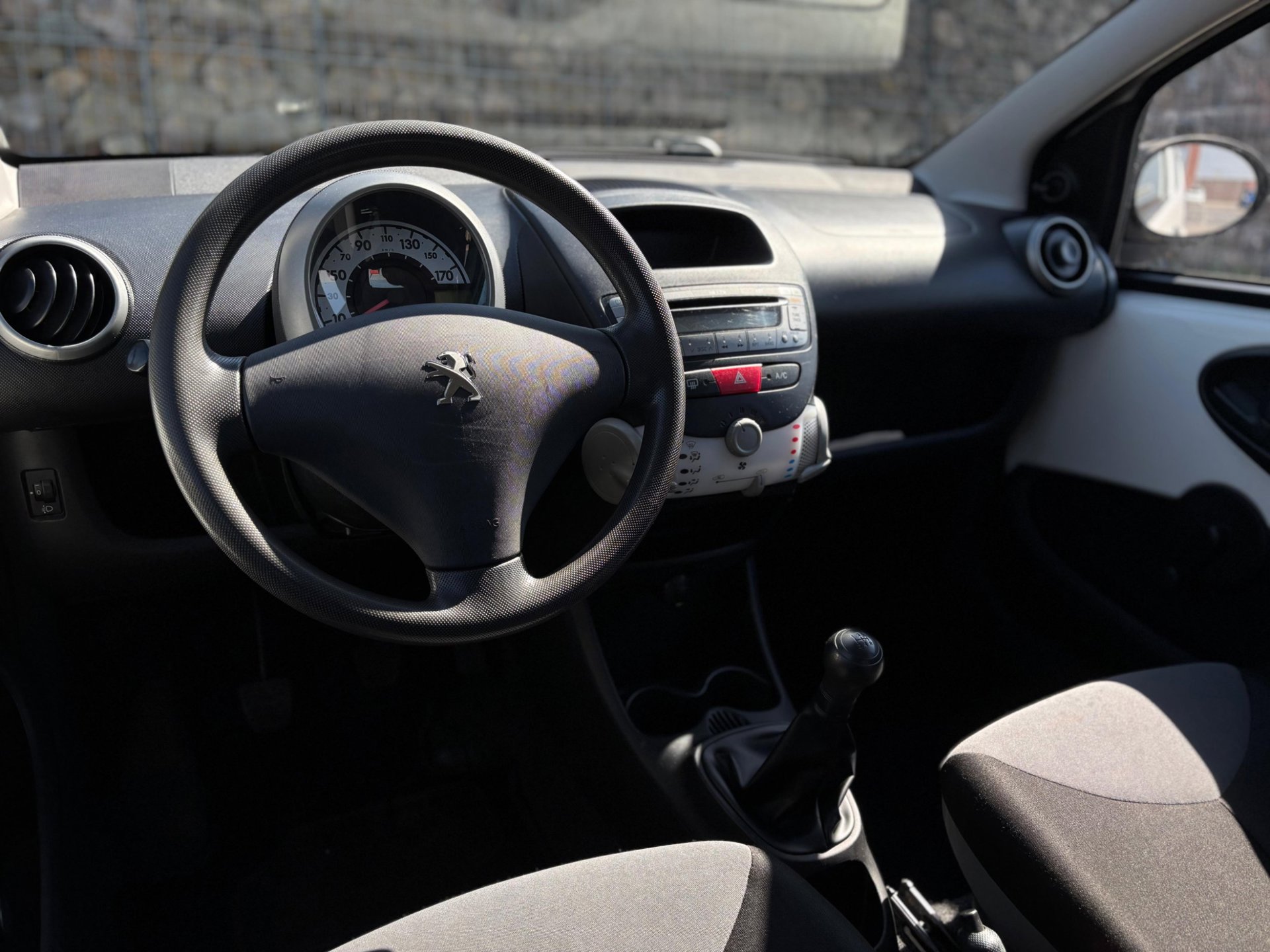 Foto van Peugeot Peugeot 107