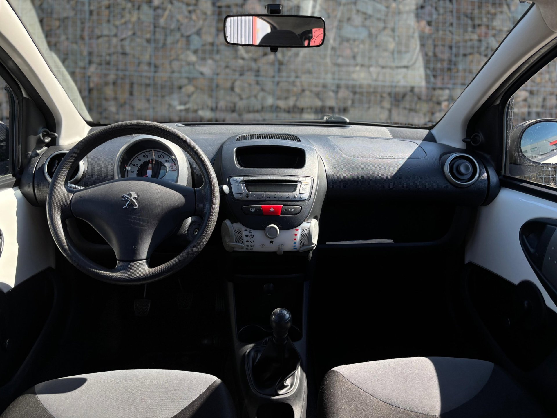 Foto van Peugeot Peugeot 107