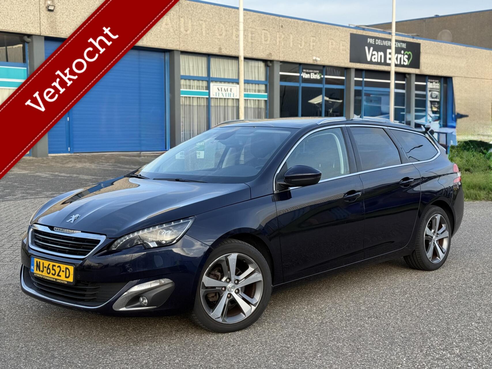 Peugeot 308 SW 1.2 PureT.Blue L. Pr 2017 - voorkant