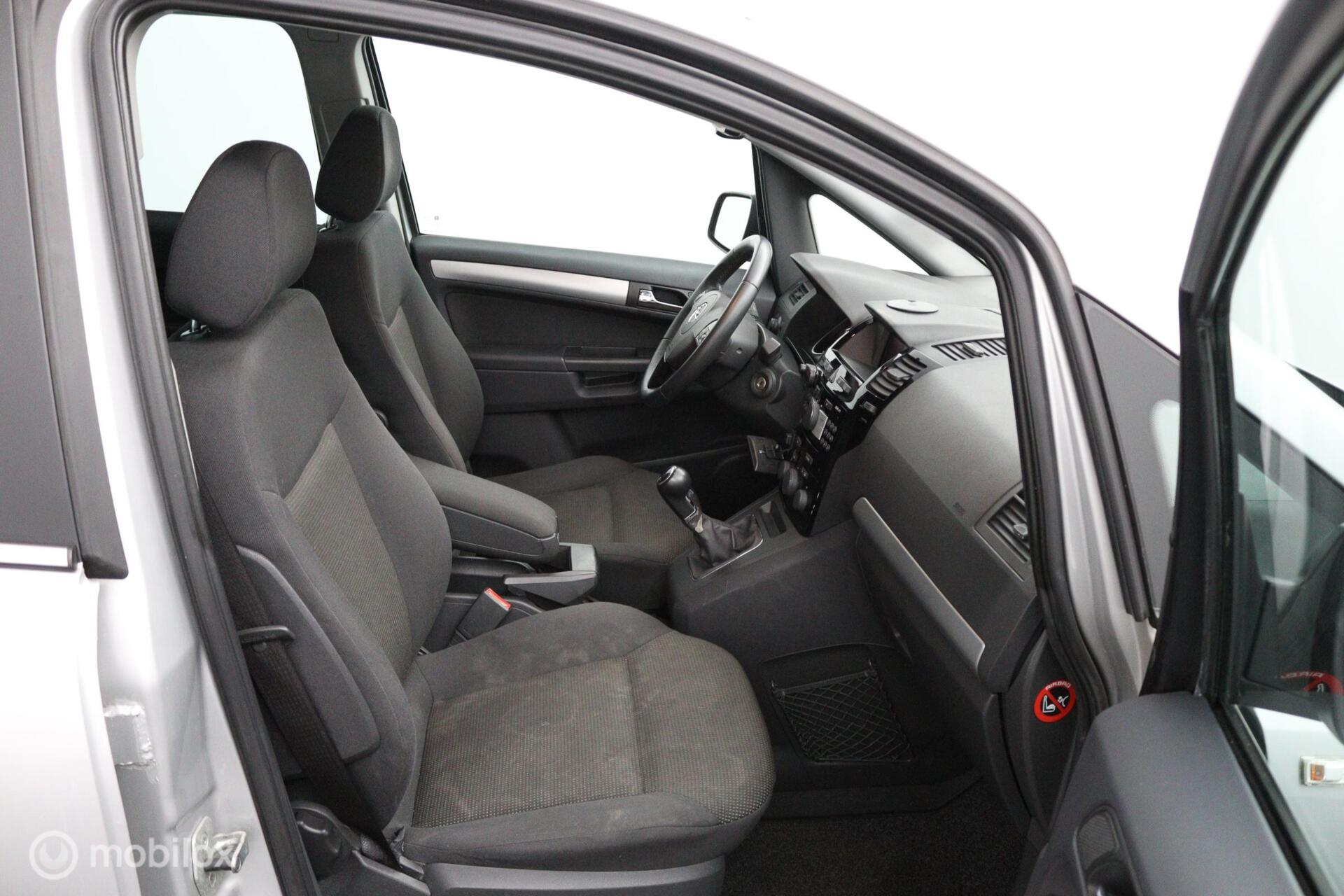 Foto van Opel Zafira