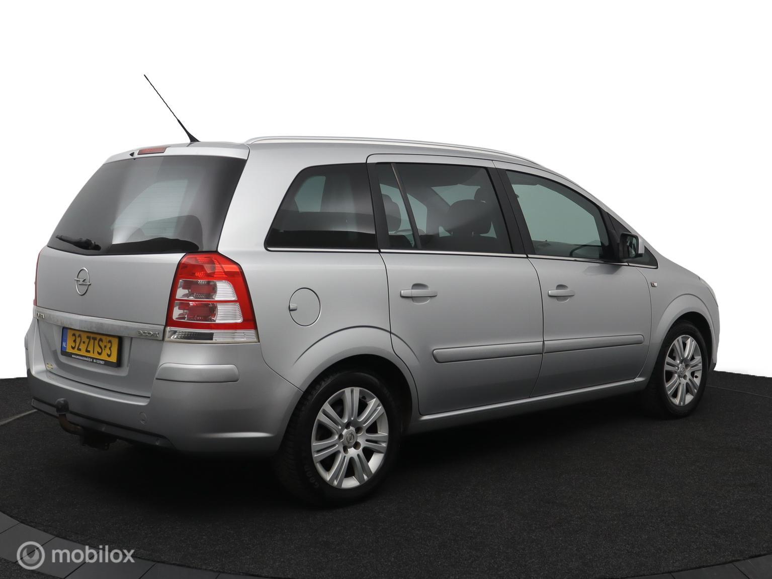 Foto van Opel Zafira