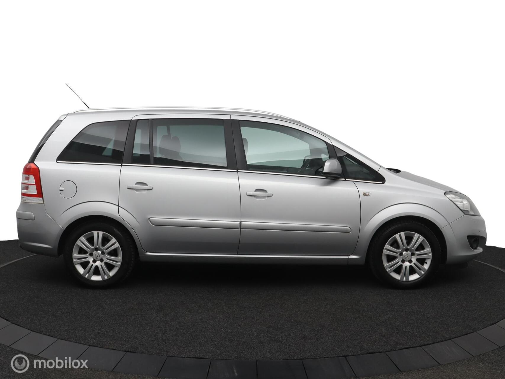 Foto van Opel Zafira
