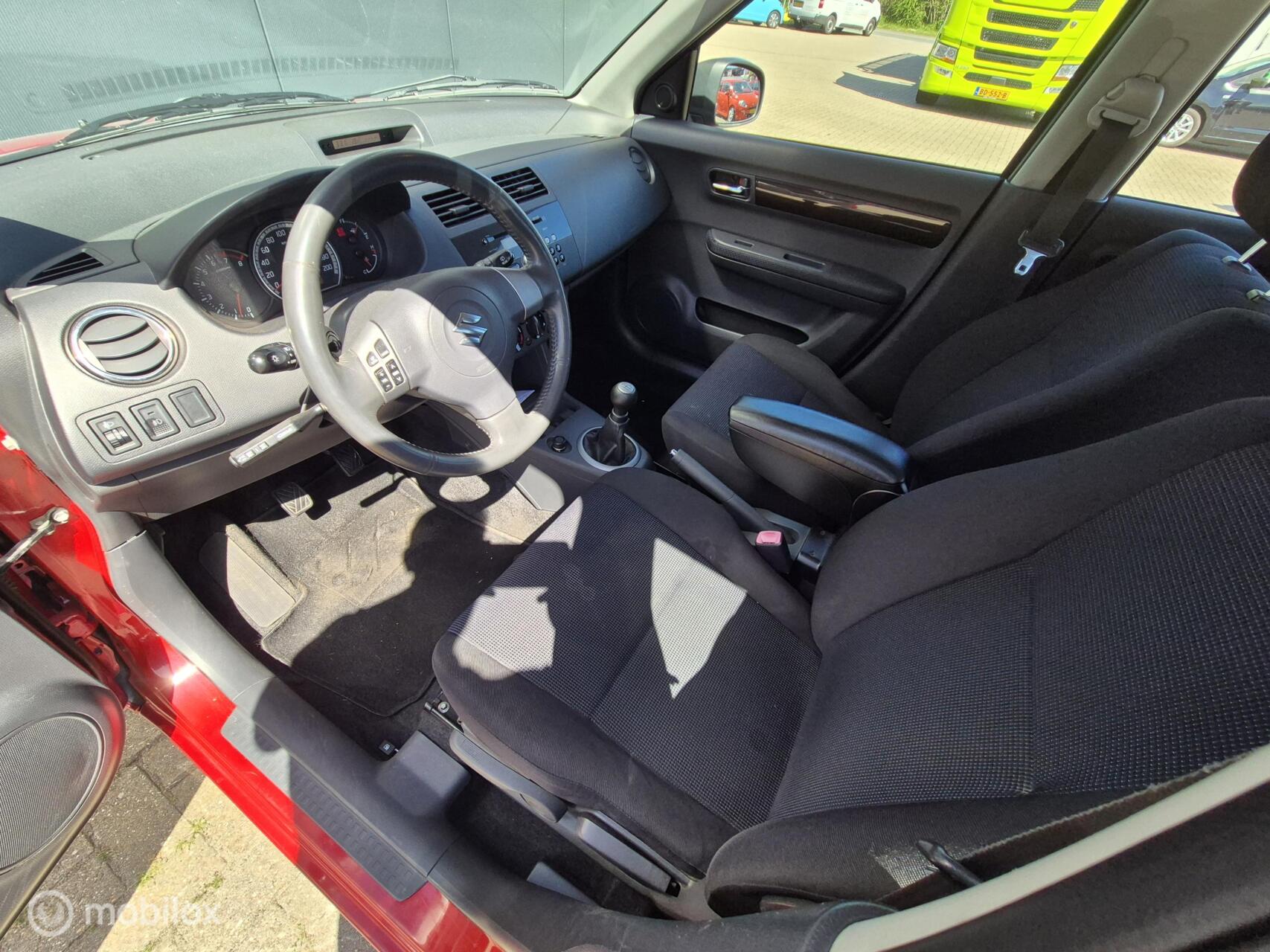 Foto van Suzuki Swift