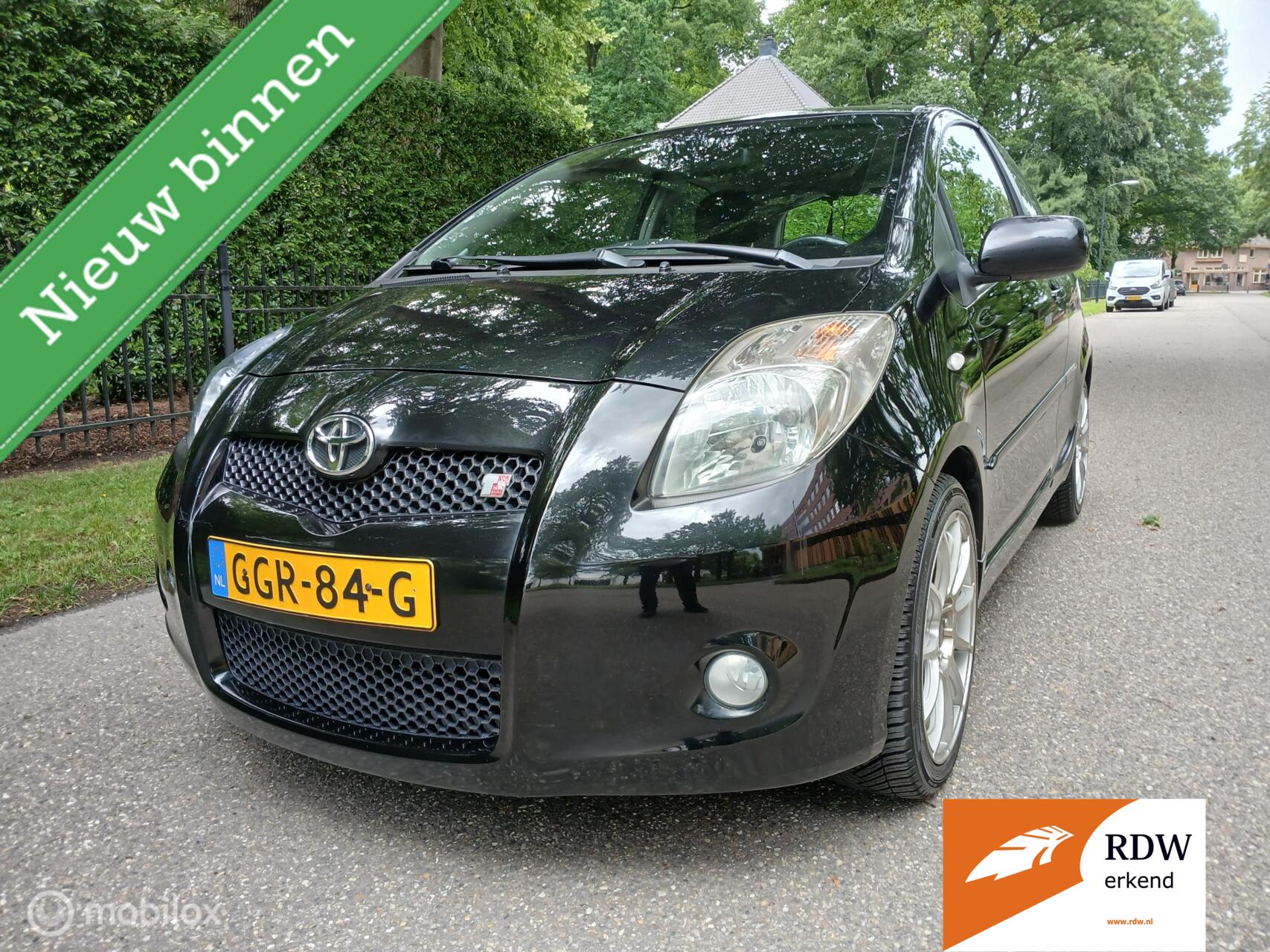 Foto van TOYOTA TOYOTA YARIS