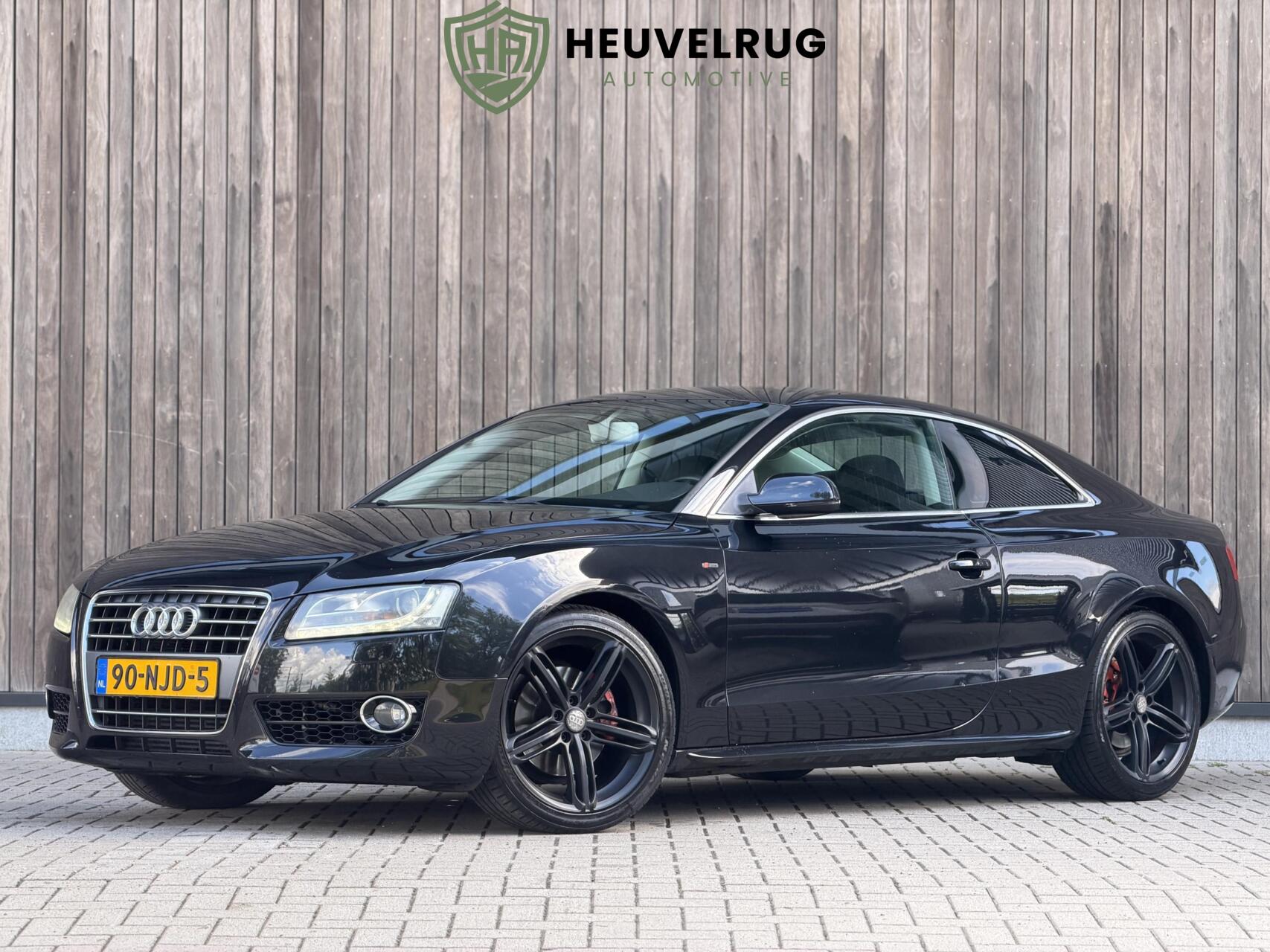 Audi Audi A5 1.8 TFSI Pro Line | LEER | NL-AUTO | SPORTIEF 2010 - voorkant