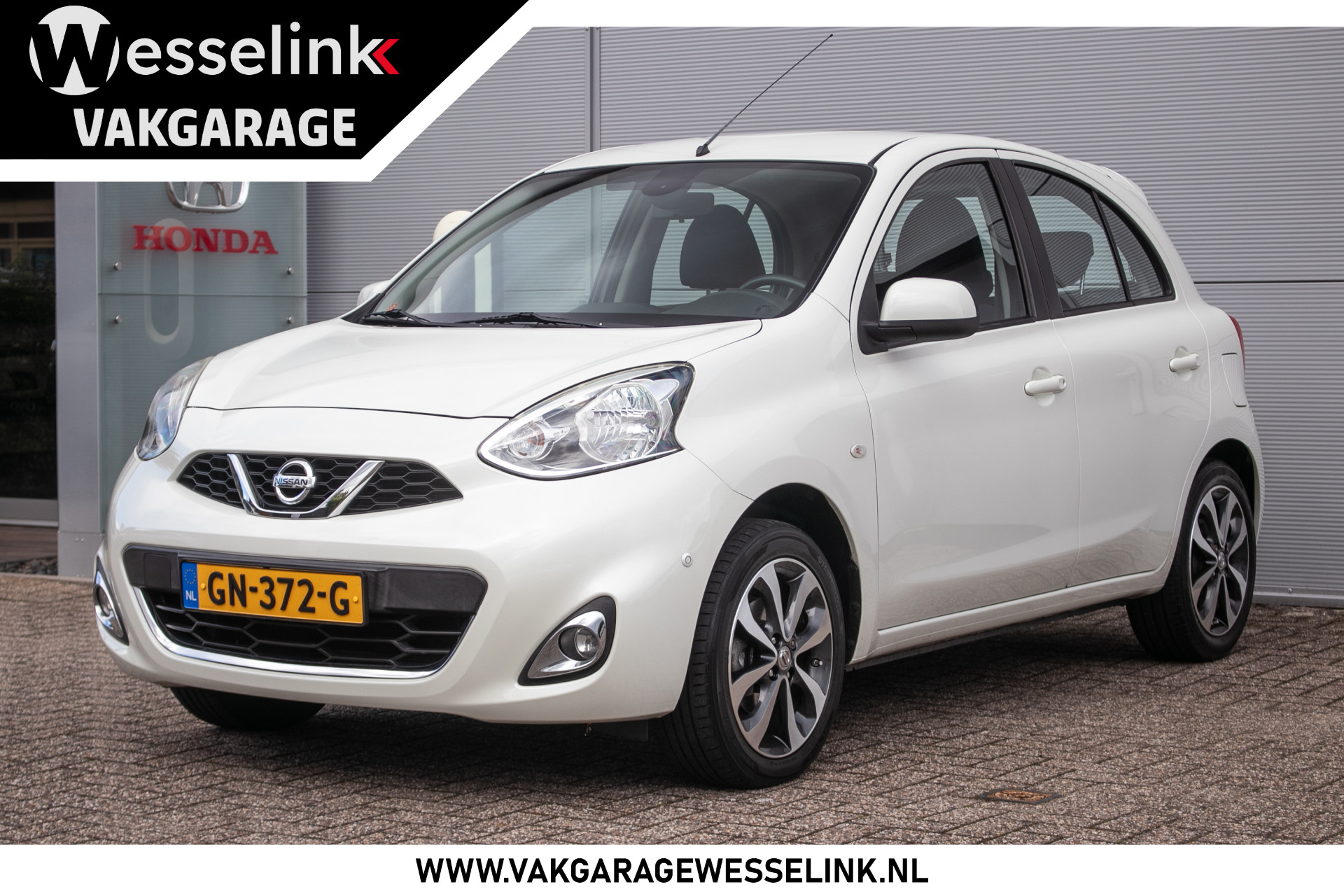 Nissan Nissan Micra 1.2 Connect Edition 2015 - voorkant