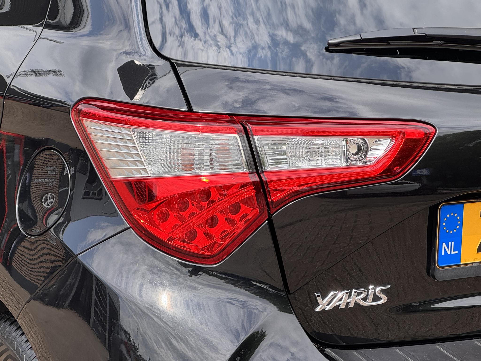 Foto van Toyota Toyota Yaris Hybrid