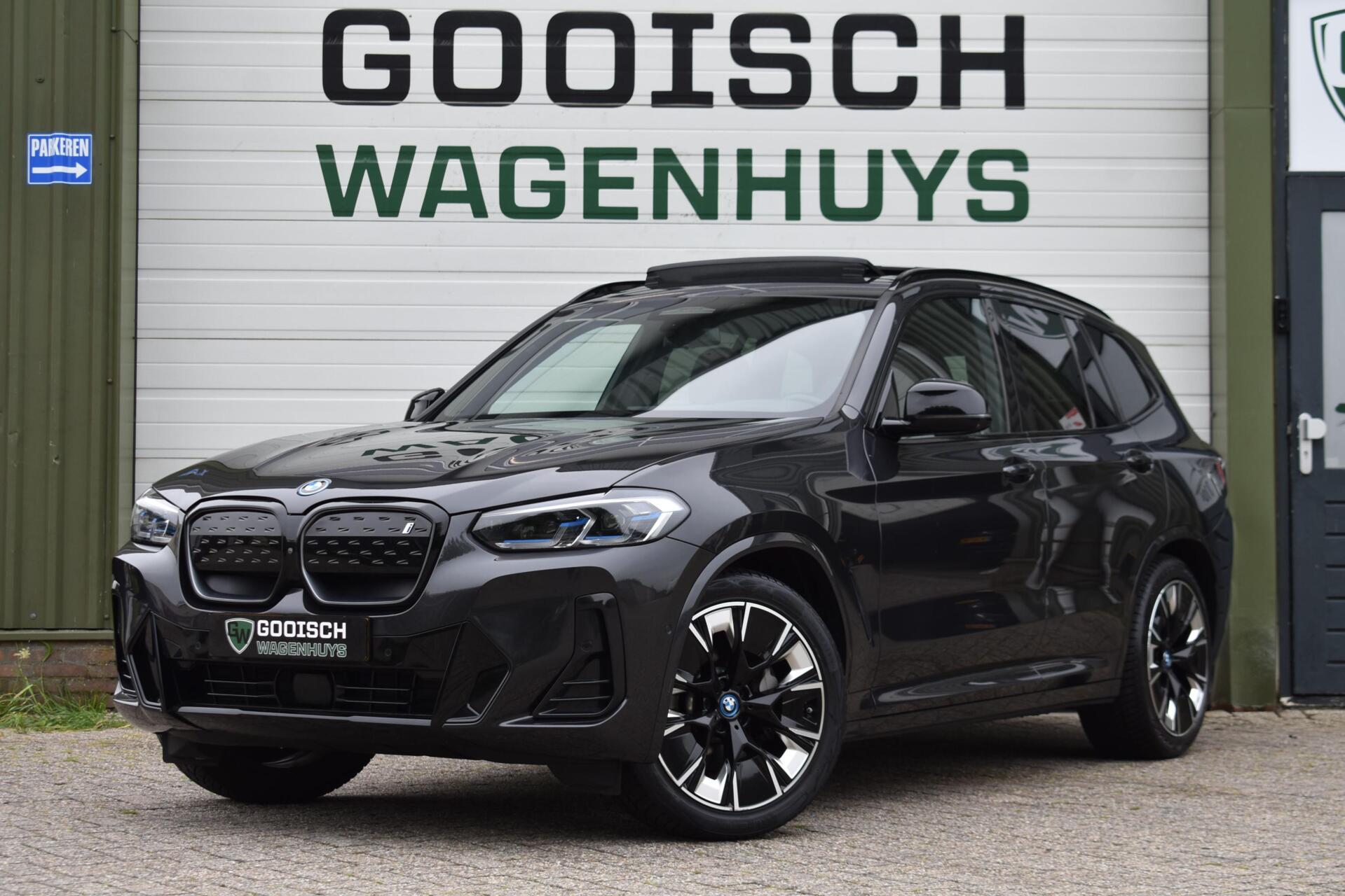 Foto van BMW IX3