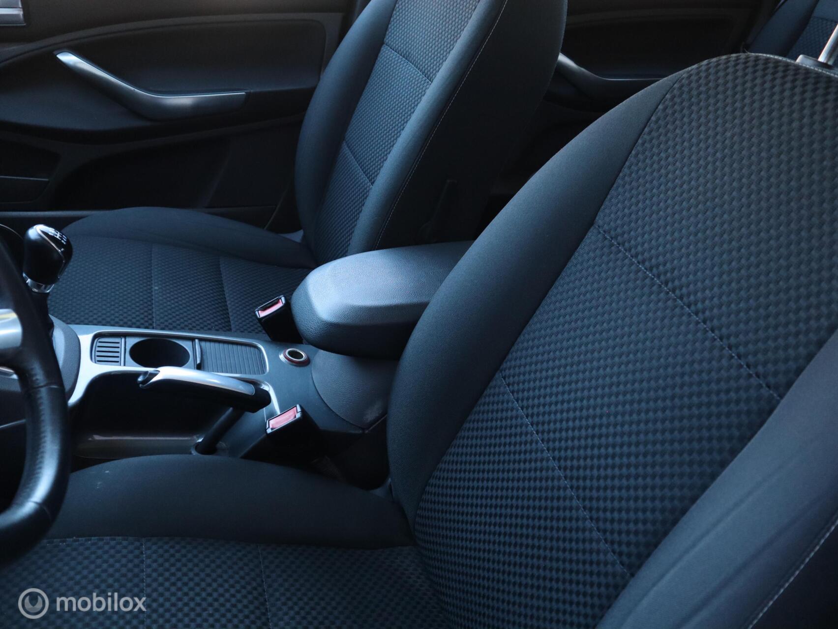 Foto van Ford C-max