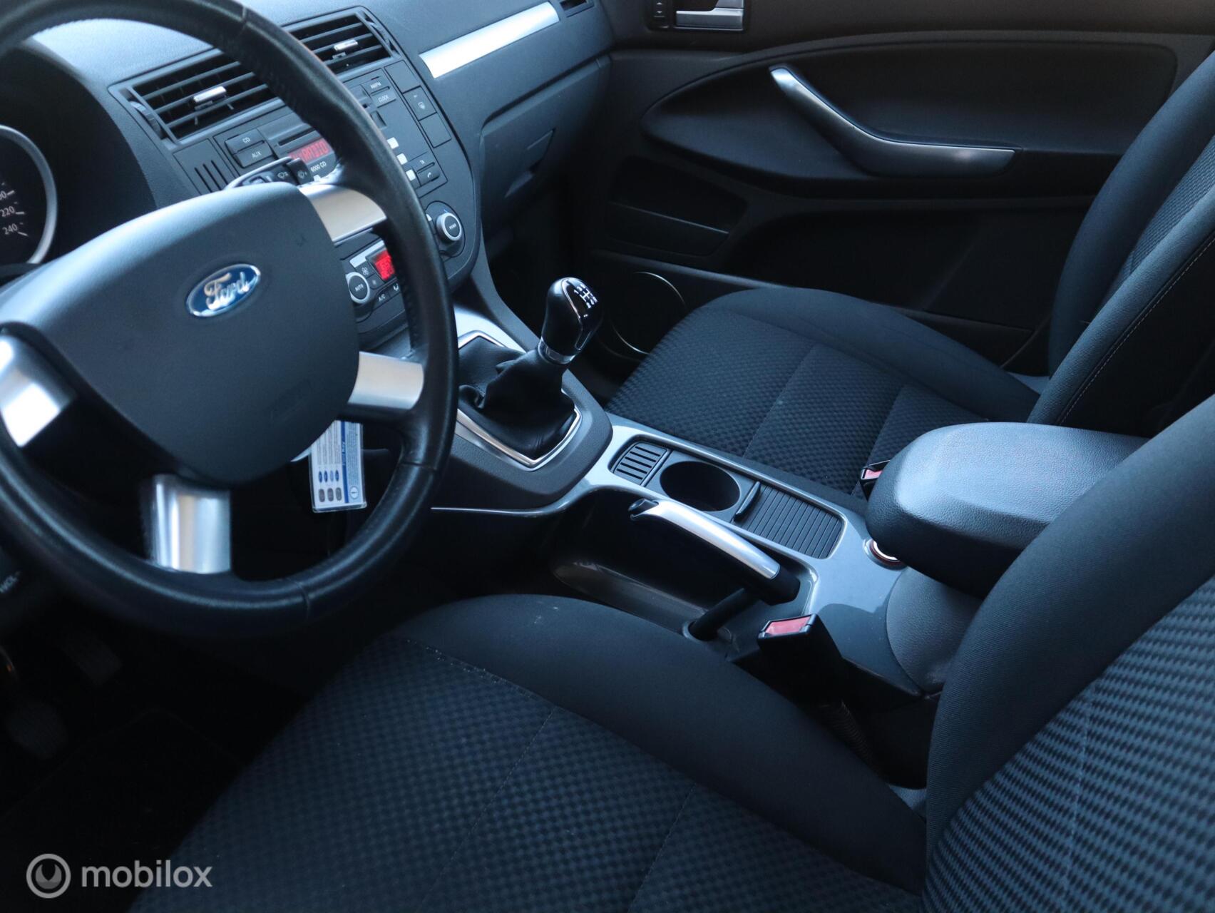 Foto van Ford C-max