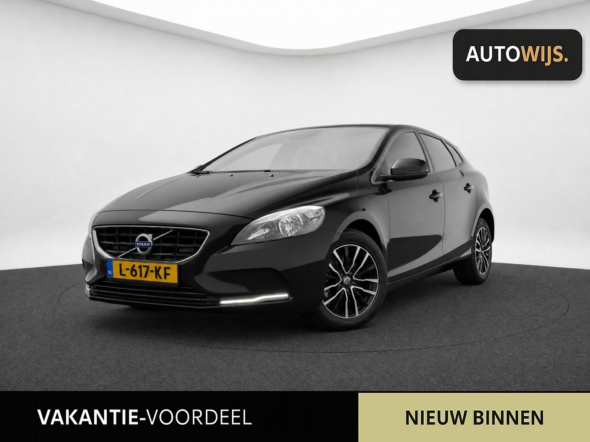 Volvo V40 2.0 T2 Momentum|NAVI|173DKM|Distributie VV|GOED ONDERHOUDEN 2016 - voorkant