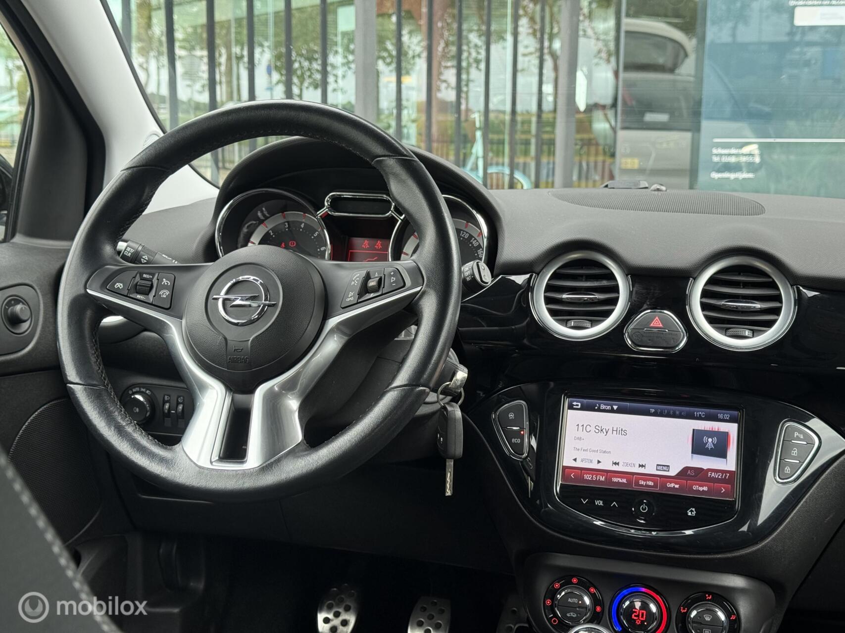 Foto van Opel Adam
