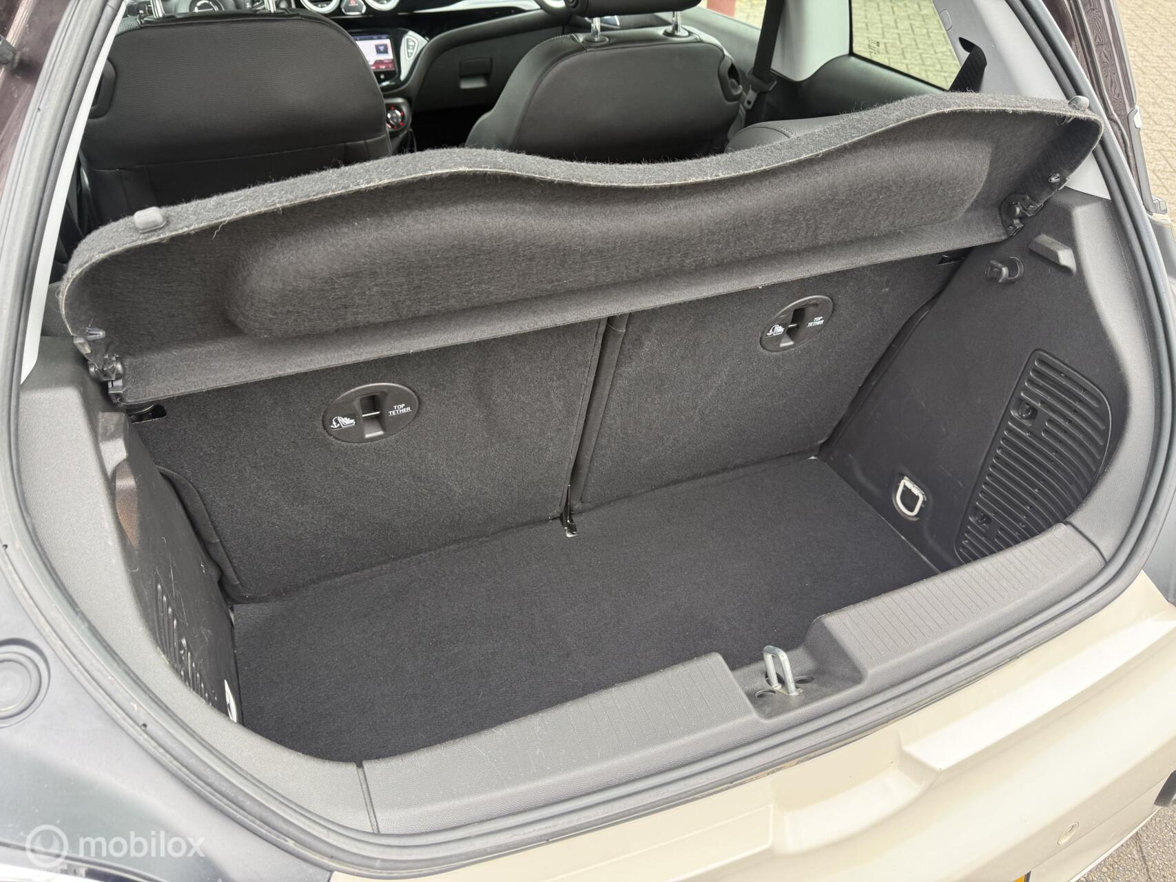 Foto van Opel Adam
