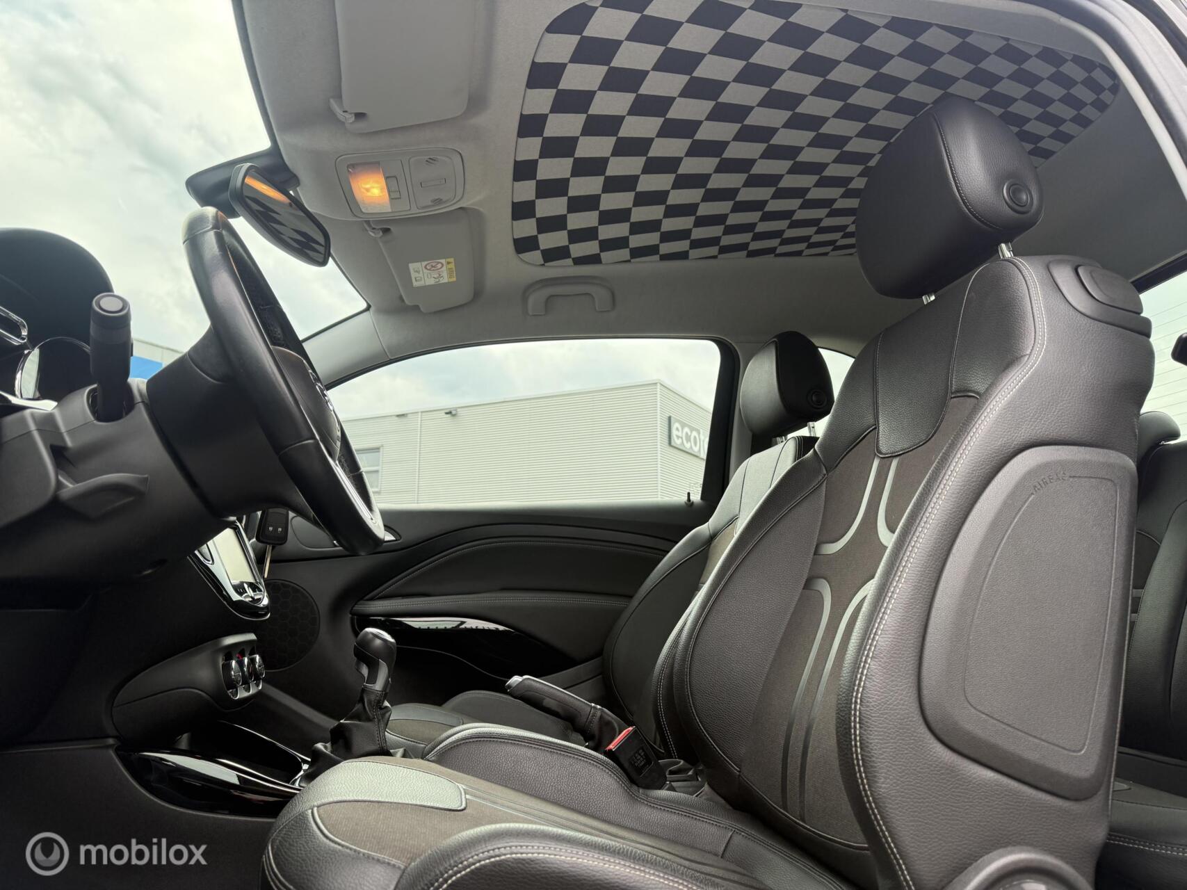 Foto van Opel Adam