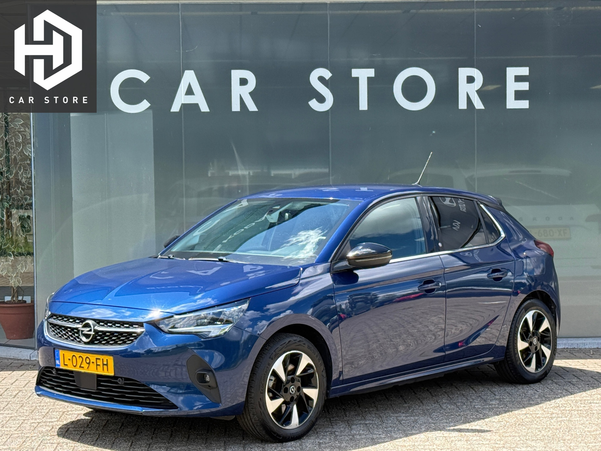 Opel Corsa Elegance 50 kWh 11kW 3FASE 92% SOH CAMERA CARPLAY PDC 2021 - voorkant