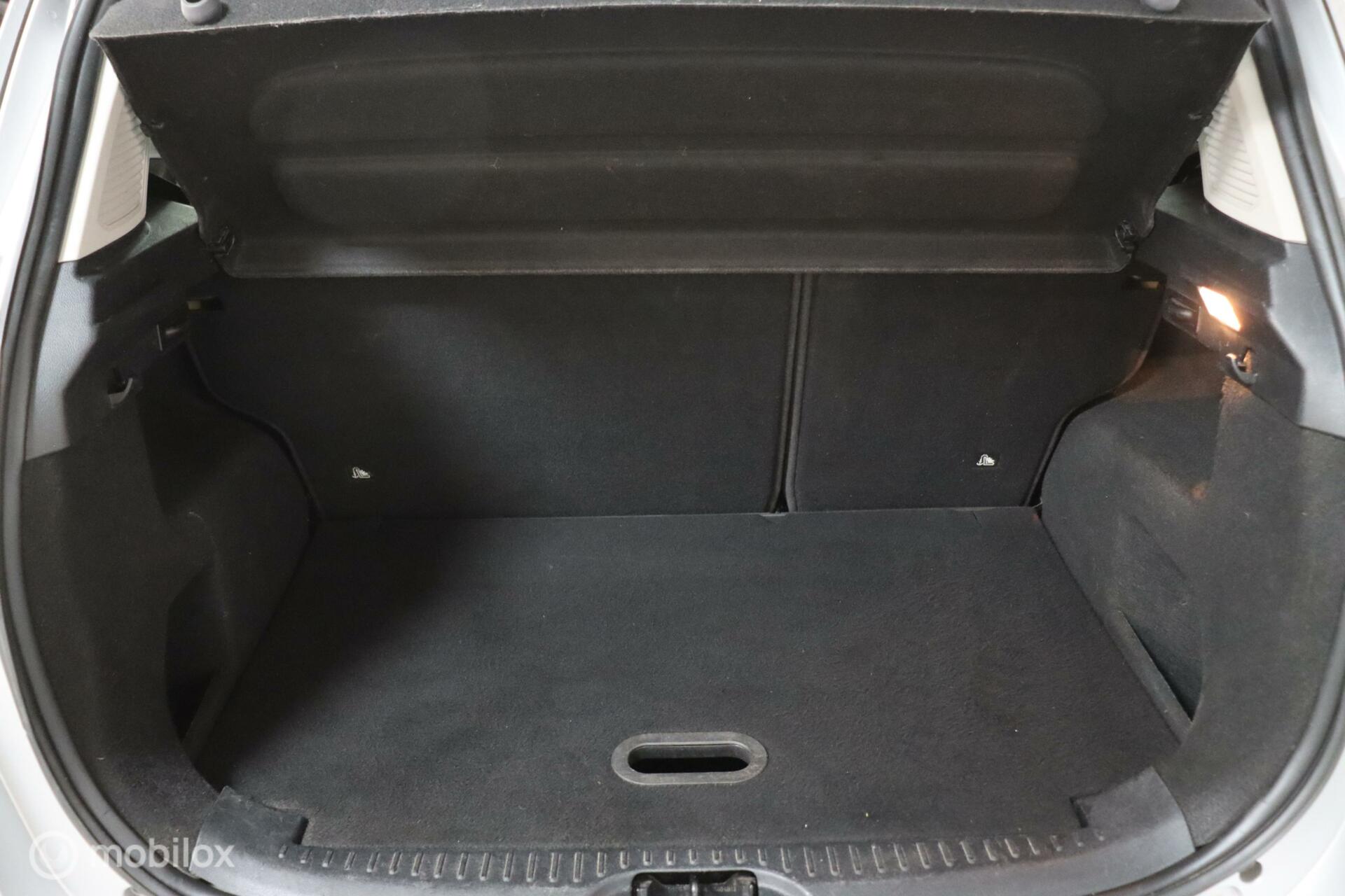 Foto van Ford B-max