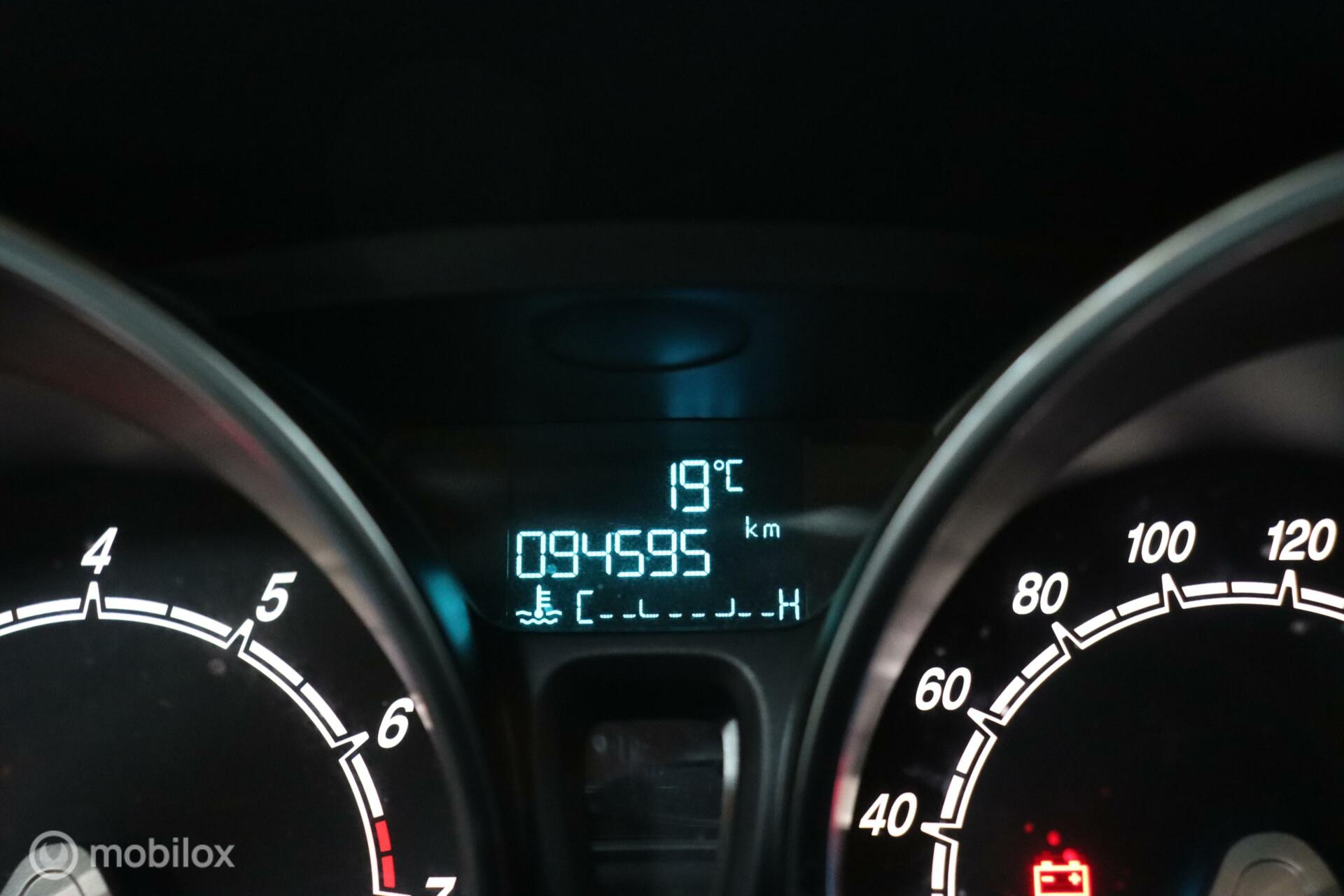 Foto van Ford B-max