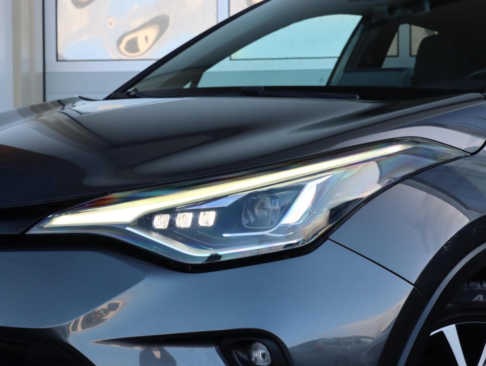 Foto van Toyota Toyota C-hr