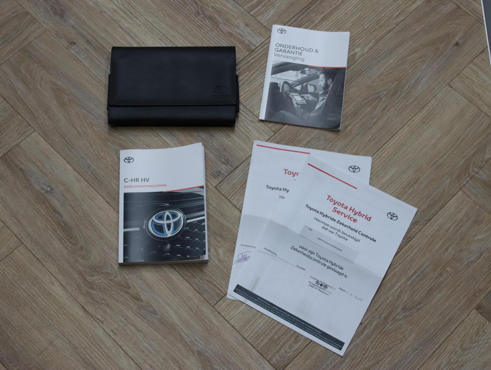 Foto van Toyota Toyota C-hr