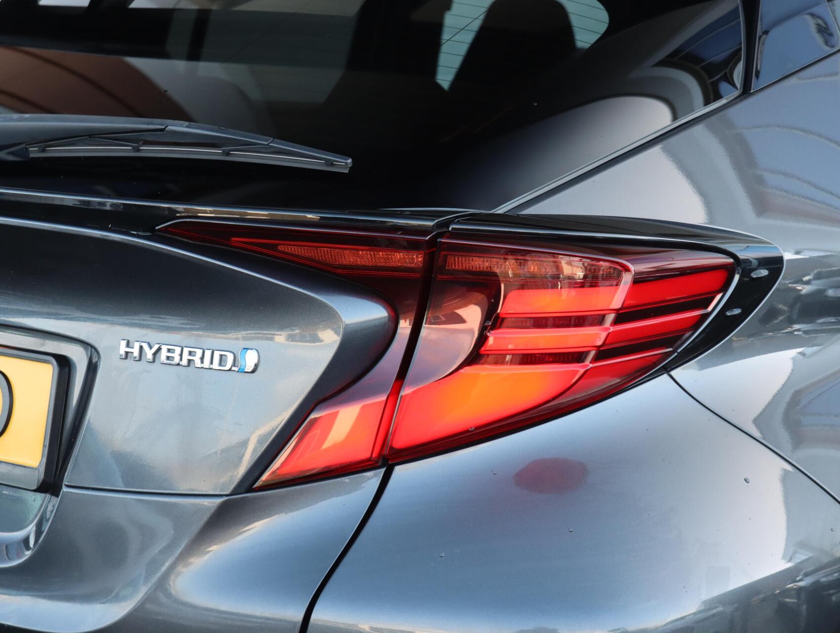 Foto van Toyota Toyota C-hr