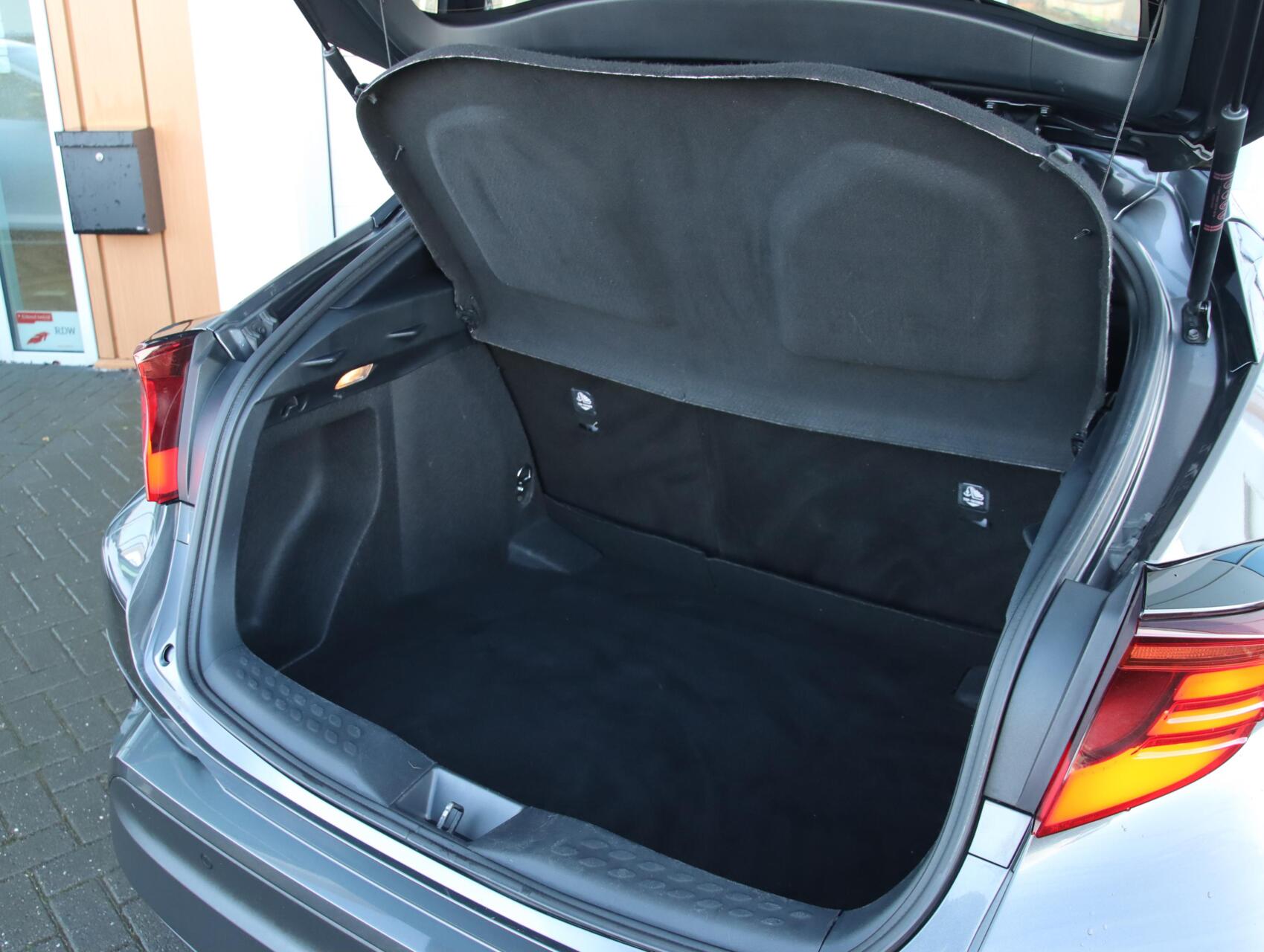 Foto van Toyota Toyota C-hr