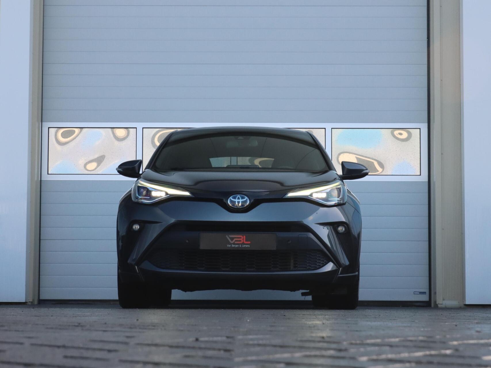 Foto van Toyota Toyota C-hr