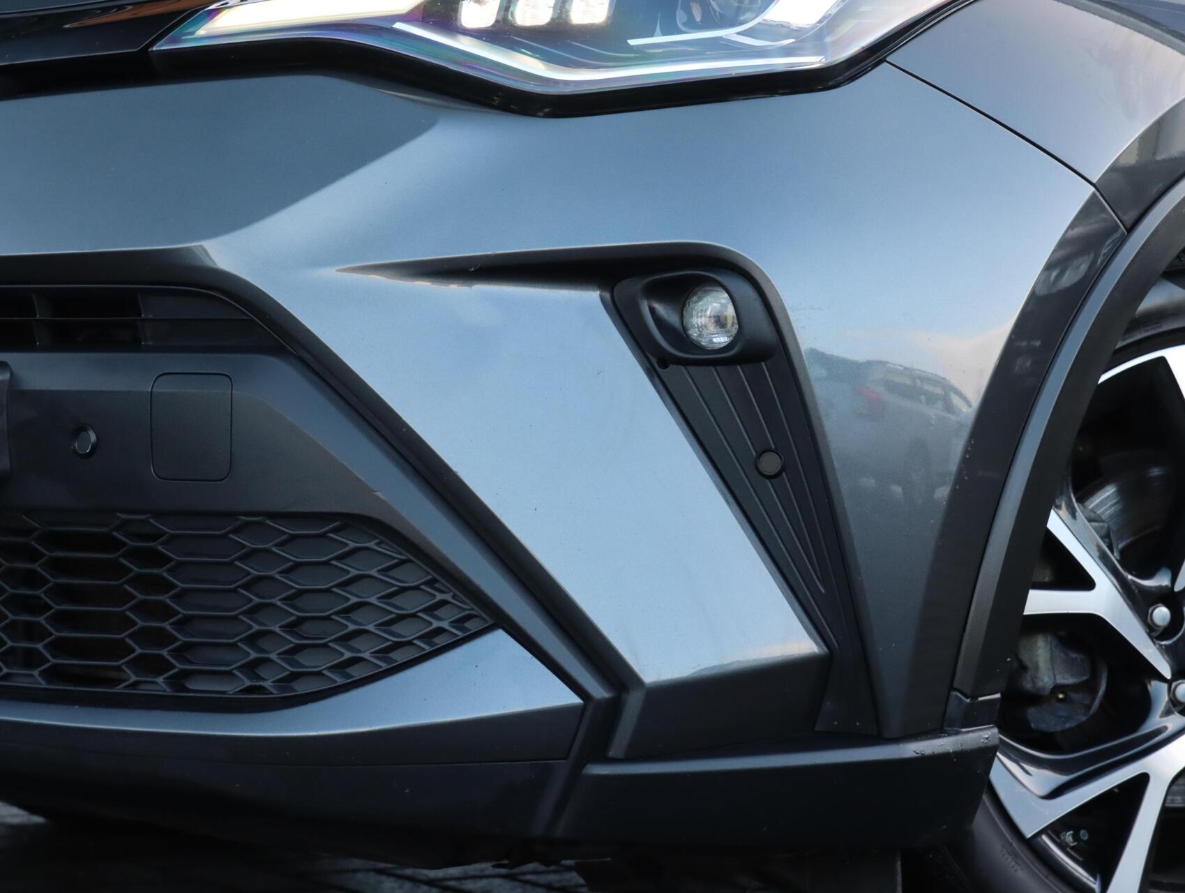 Foto van Toyota Toyota C-hr