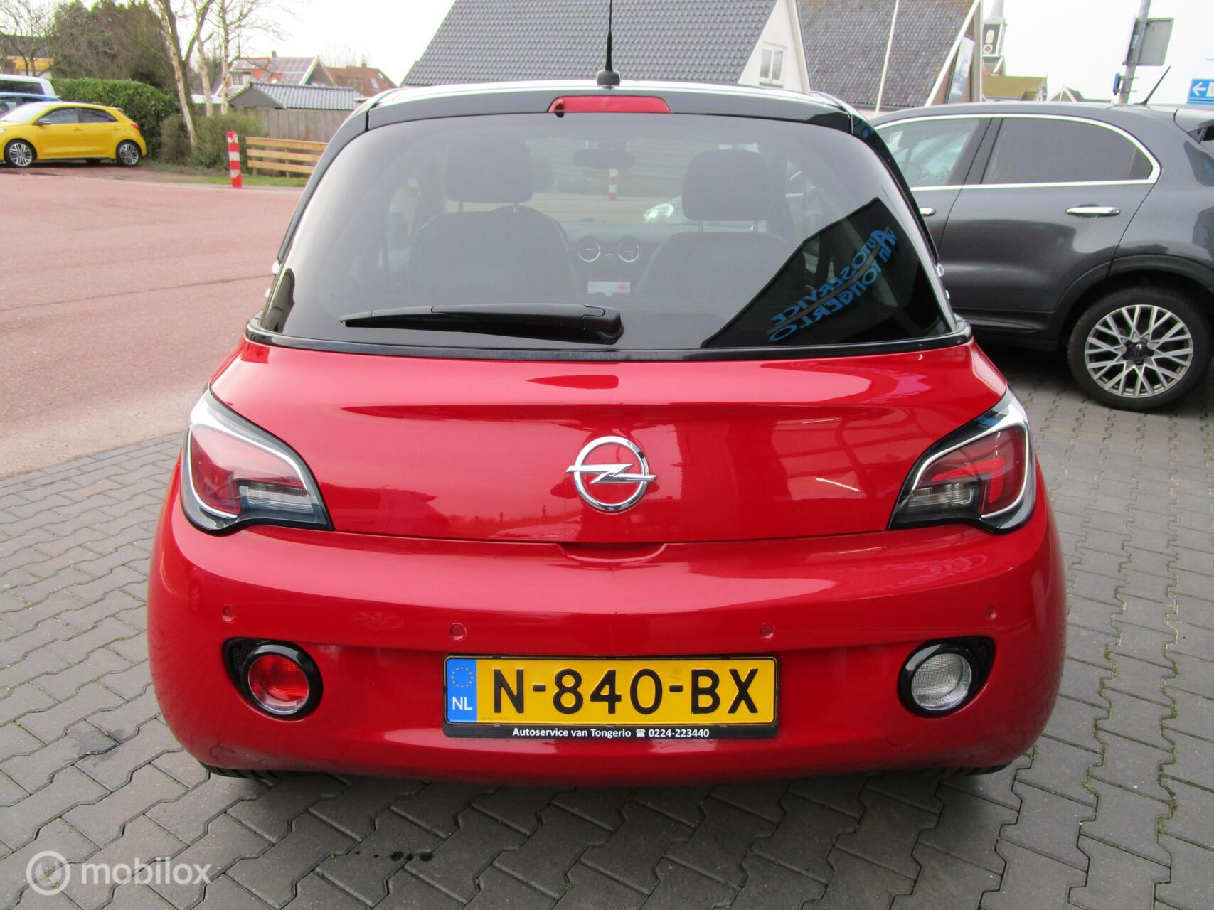 Foto van Opel Adam