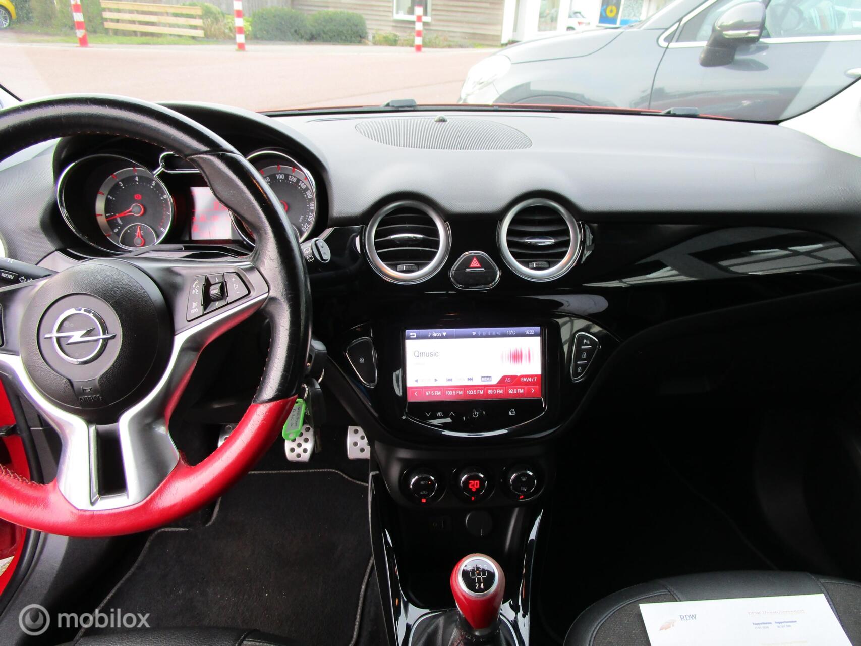 Foto van Opel Adam
