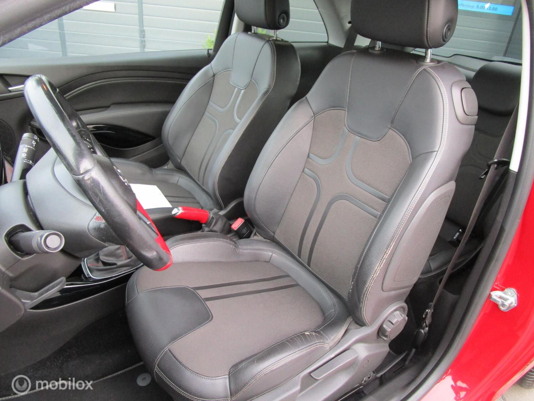 Foto van Opel Adam