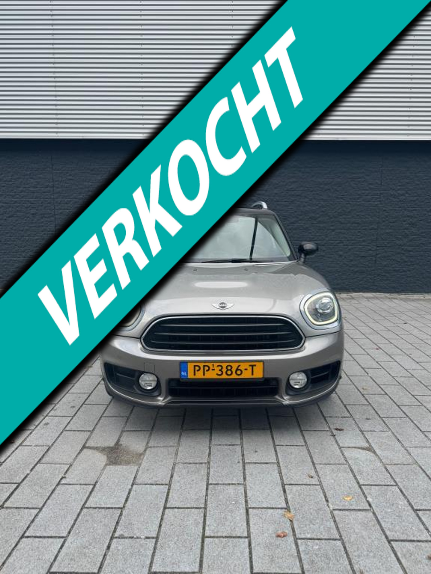 Foto van MINI COUNTRYMAN COOPER
