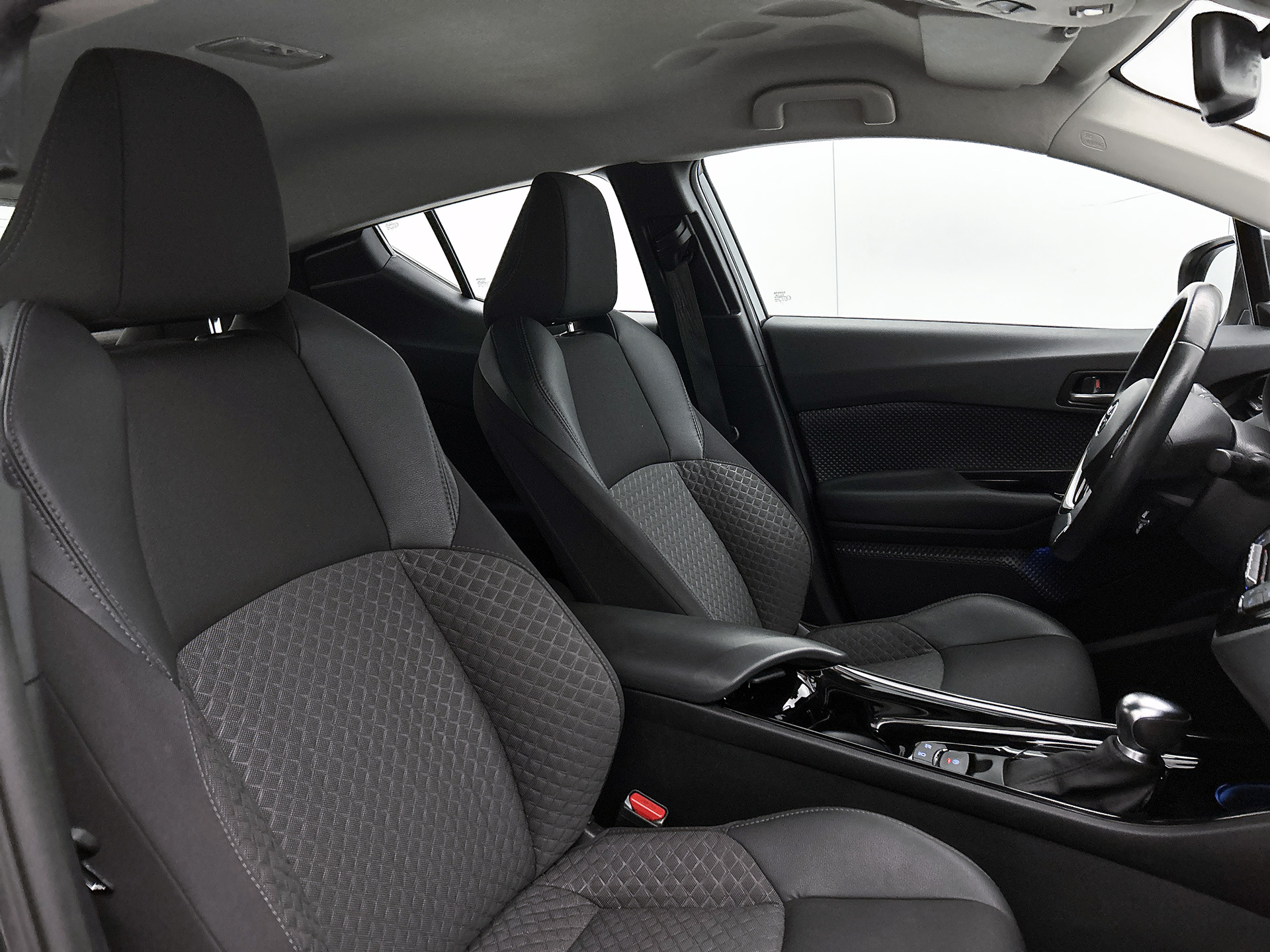 Foto van Toyota Toyota C-hr