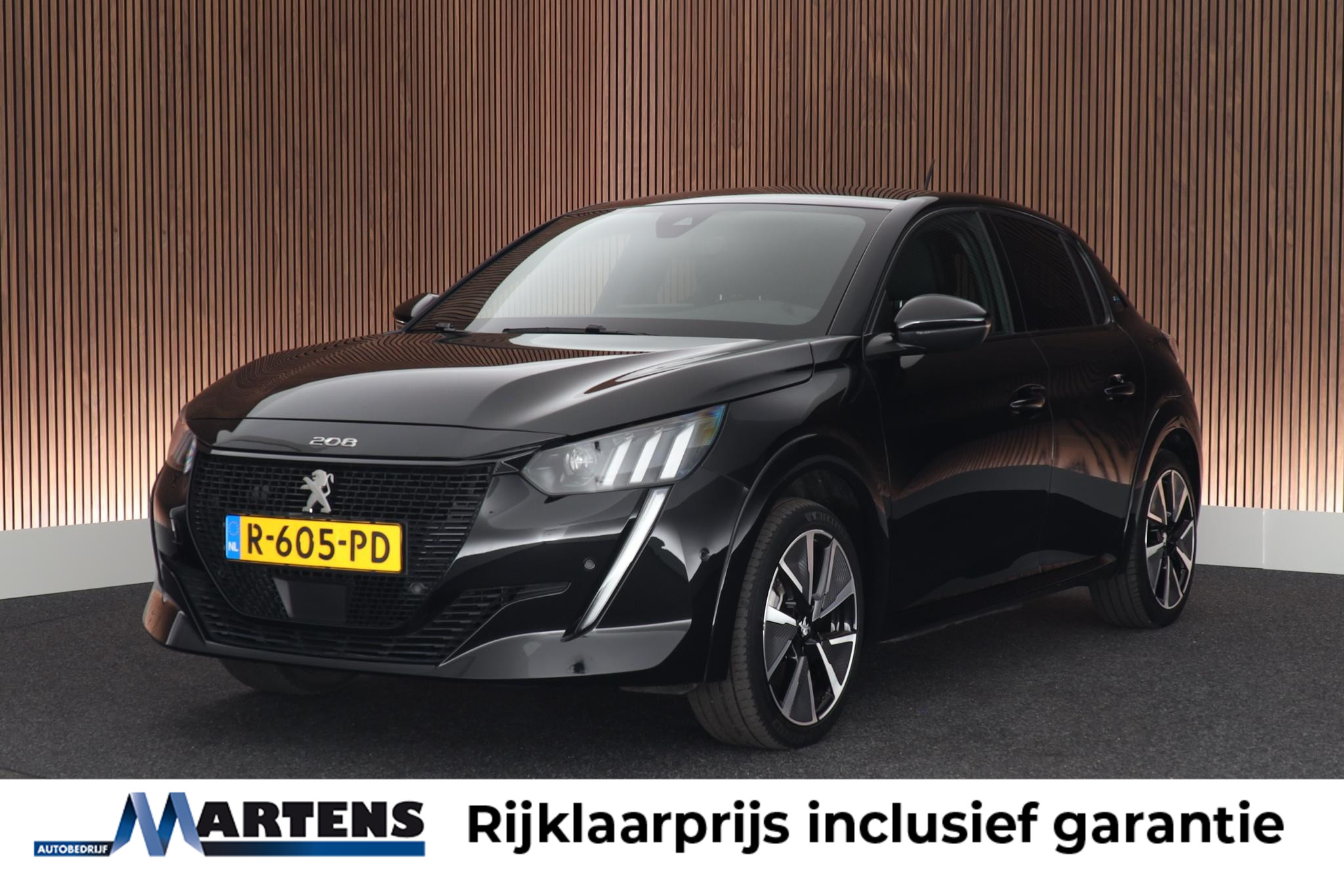 Peugeot 208 EV GT 136pk 50 kWh 2022 - voorkant