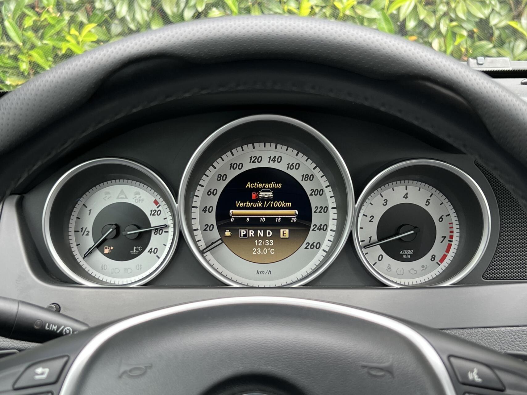 Foto van Mercedes-Benz C 180