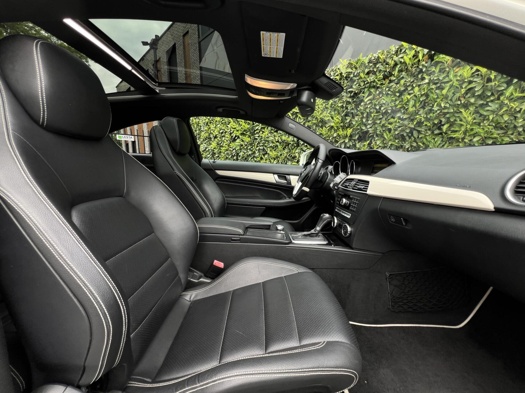 Foto van Mercedes-Benz C 180