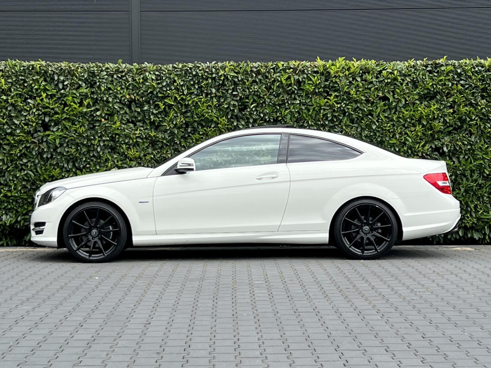 Foto van Mercedes-Benz C 180