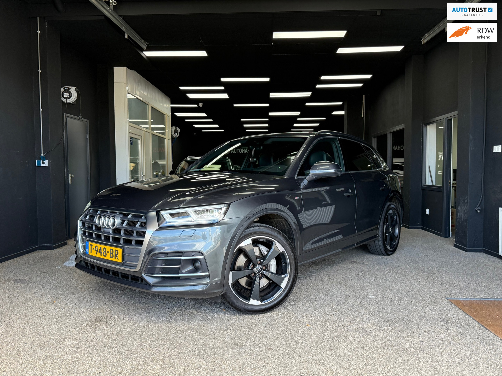 Audi Q5 50 TFSI E 55 TFSI e quattro Competition BTW/Pano/360/ACC 2020 - voorkant