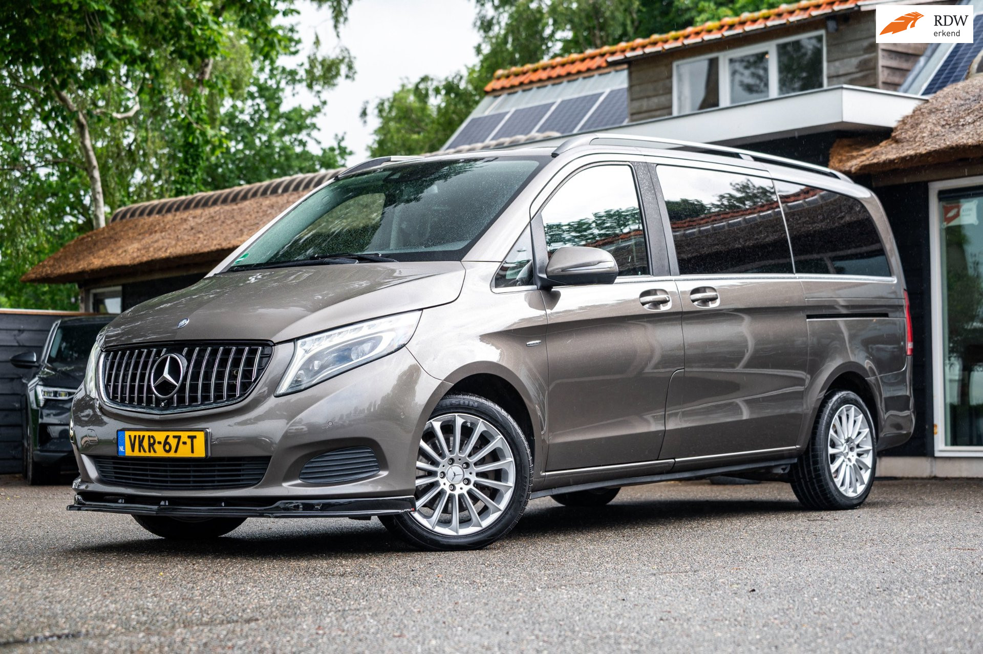 Foto van MERCEDES-BENZ V-KLASSE