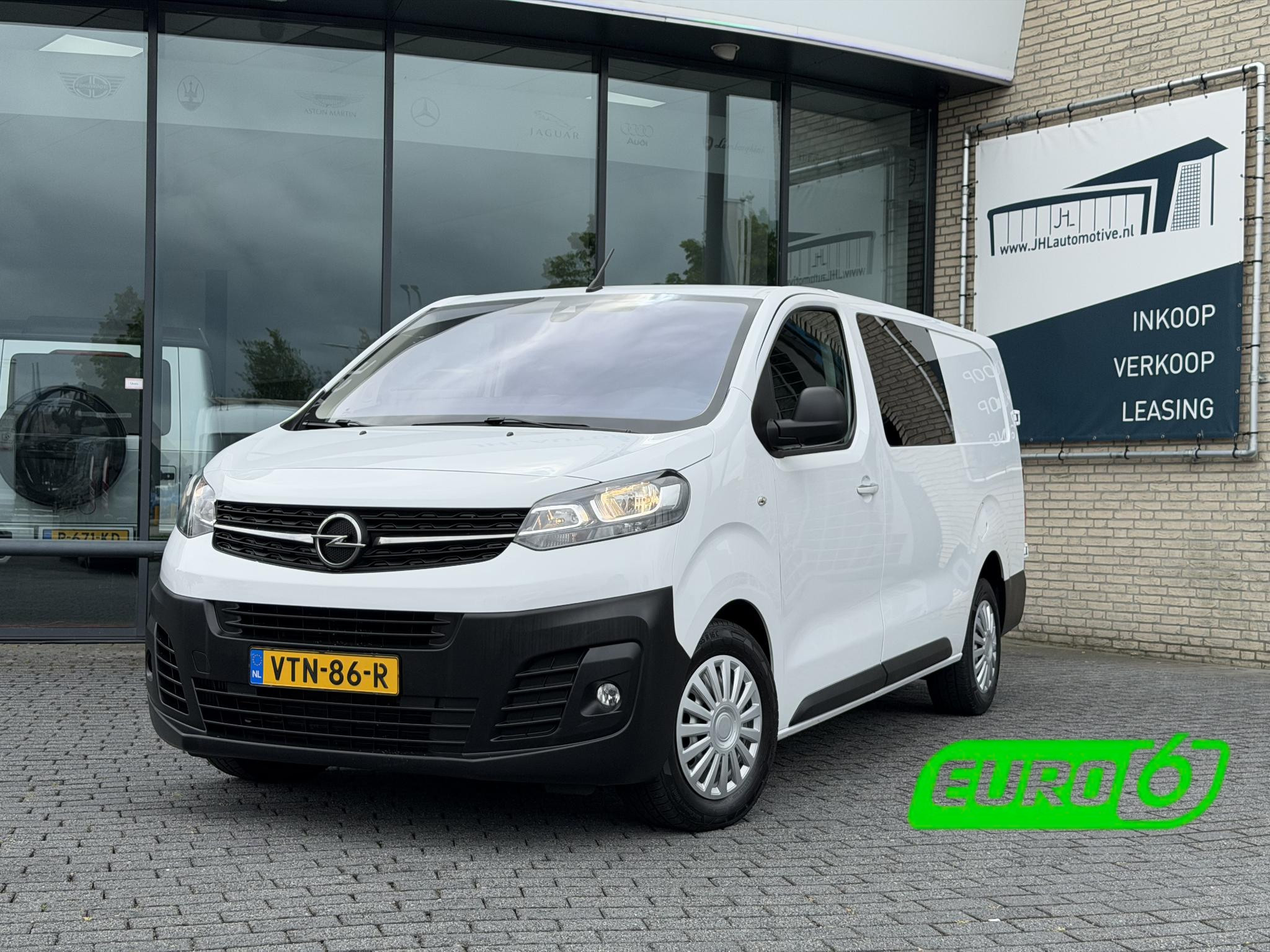 Opel Vivaro 2.0 BlueHDi 145 S&S L3 DC 2023 - voorkant