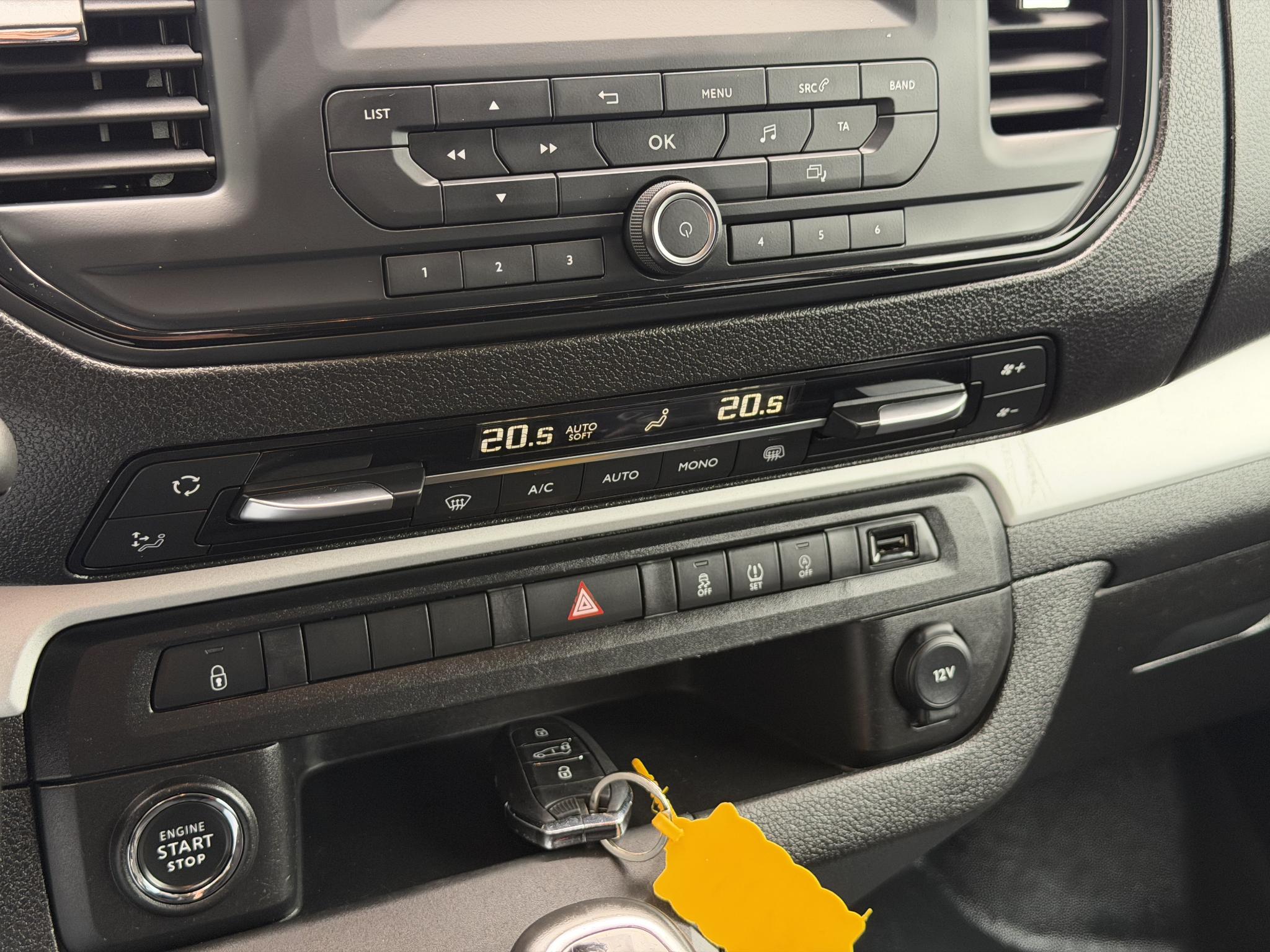 Foto van Opel Vivaro