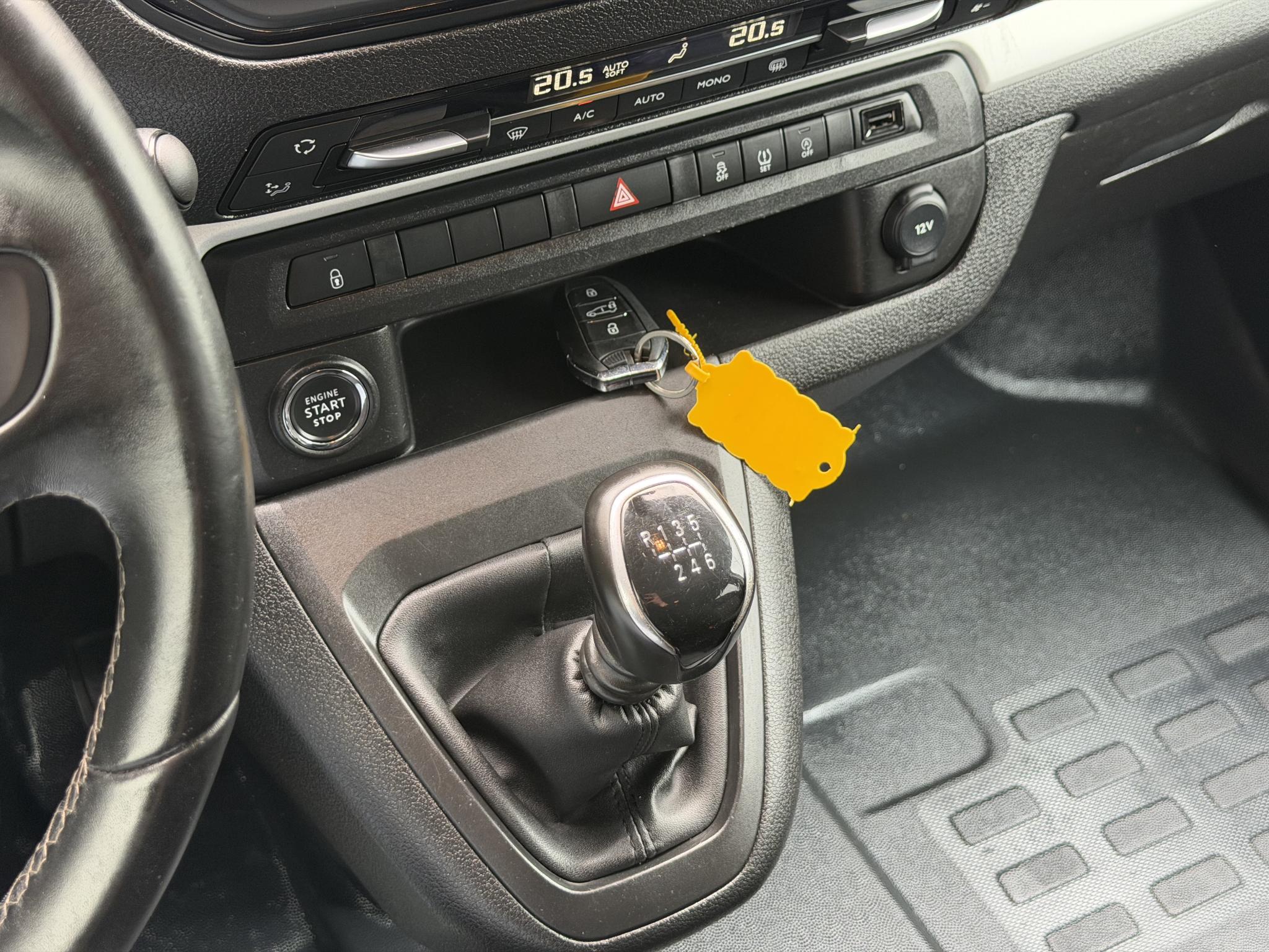 Foto van Opel Vivaro