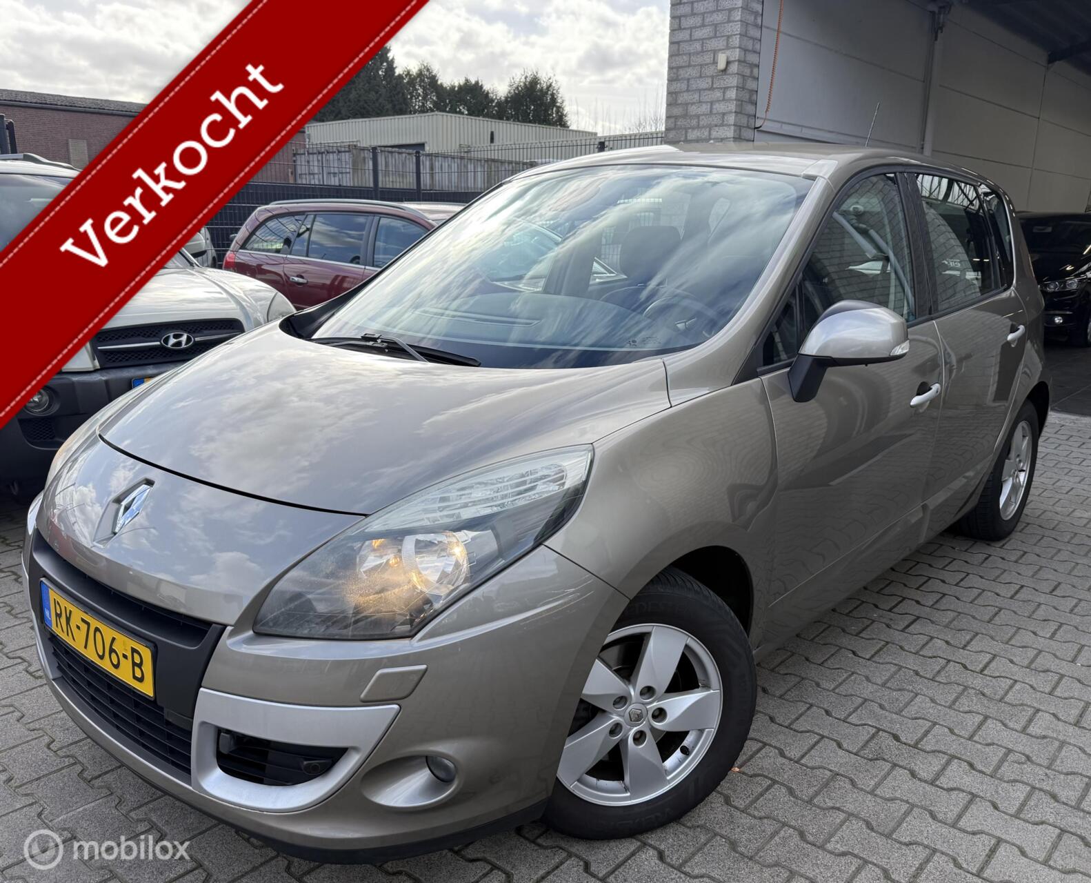 Foto van RENAULT MEGANE SCENIC