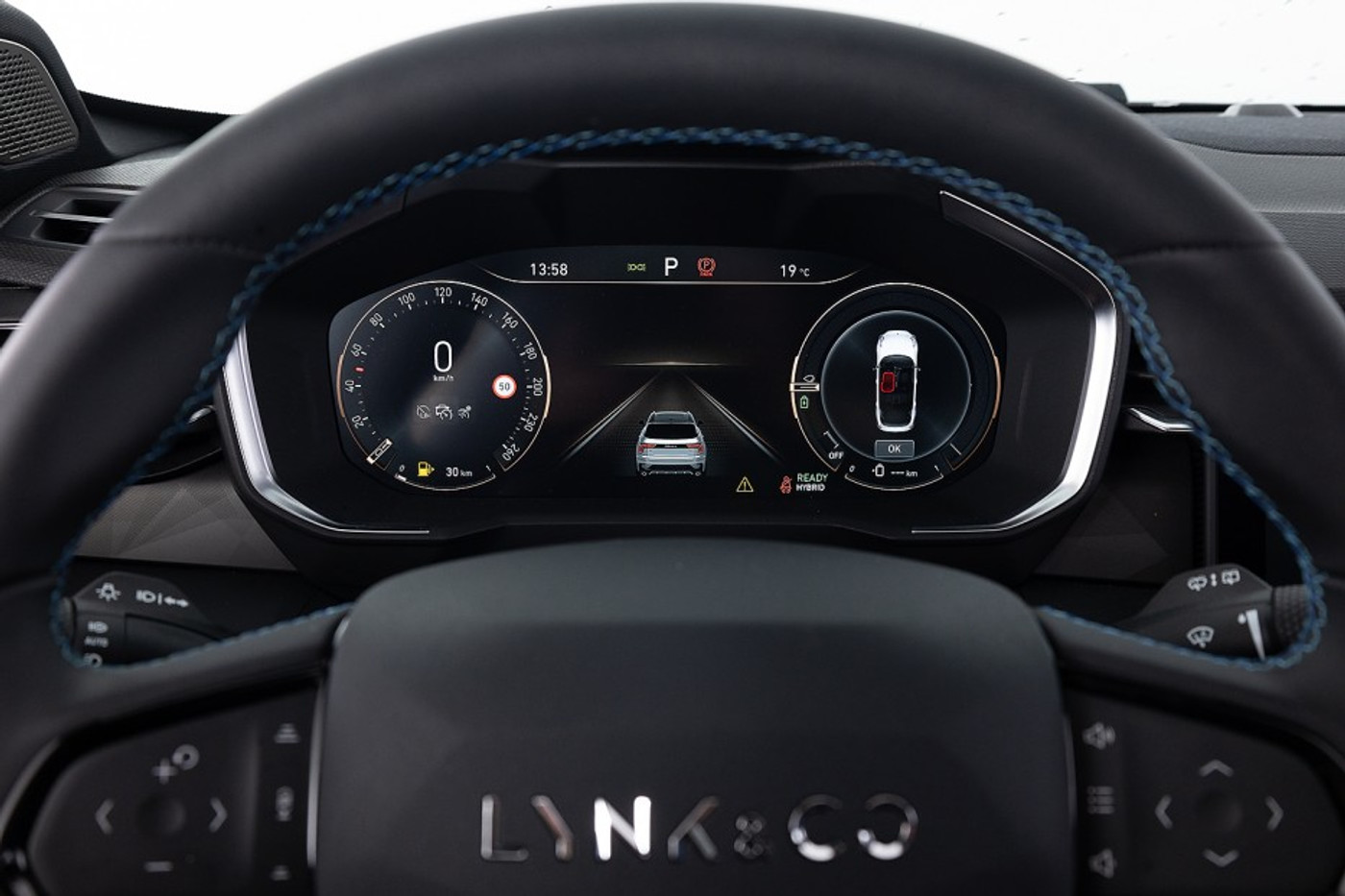Foto van Lynk&co LYNK & Co 01
