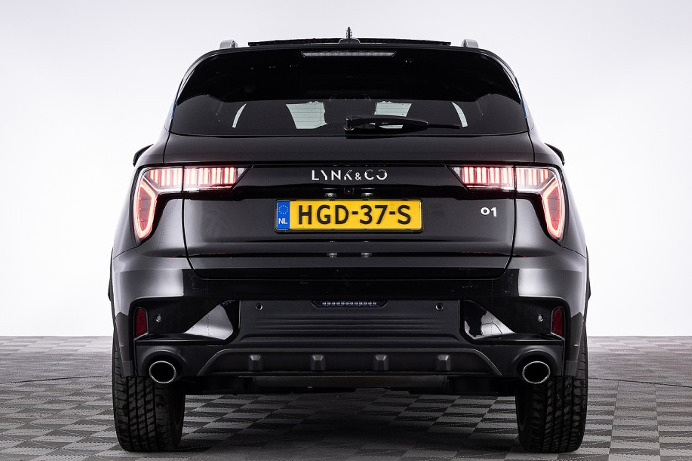 Foto van Lynk&co LYNK & Co 01