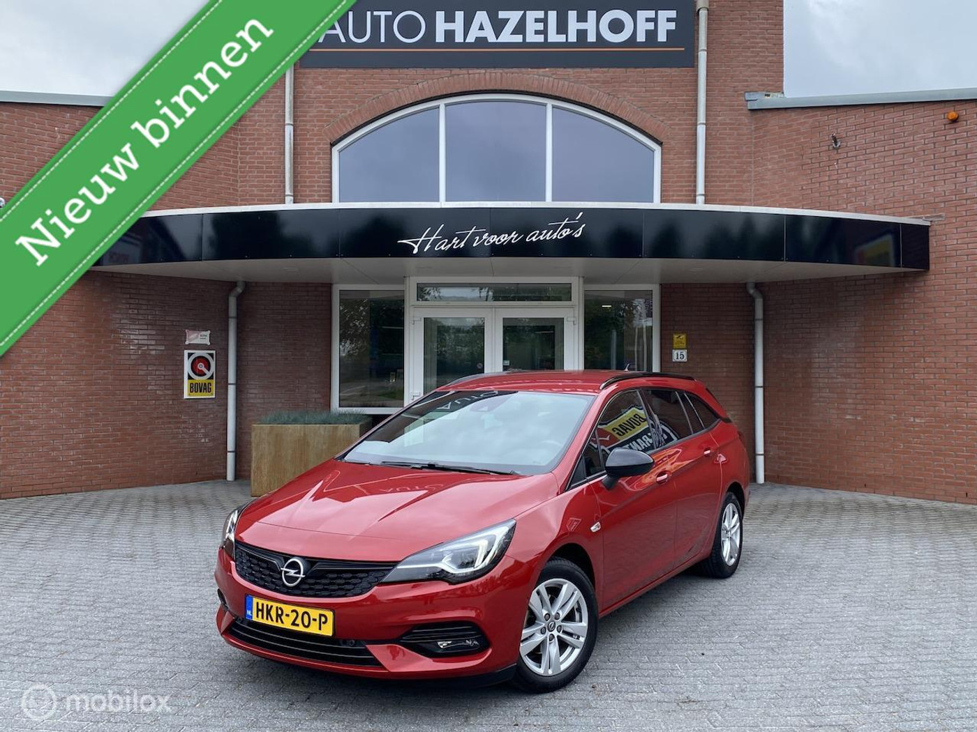 Opel Astra 1.2 Blitz Elegance 2021 - voorkant