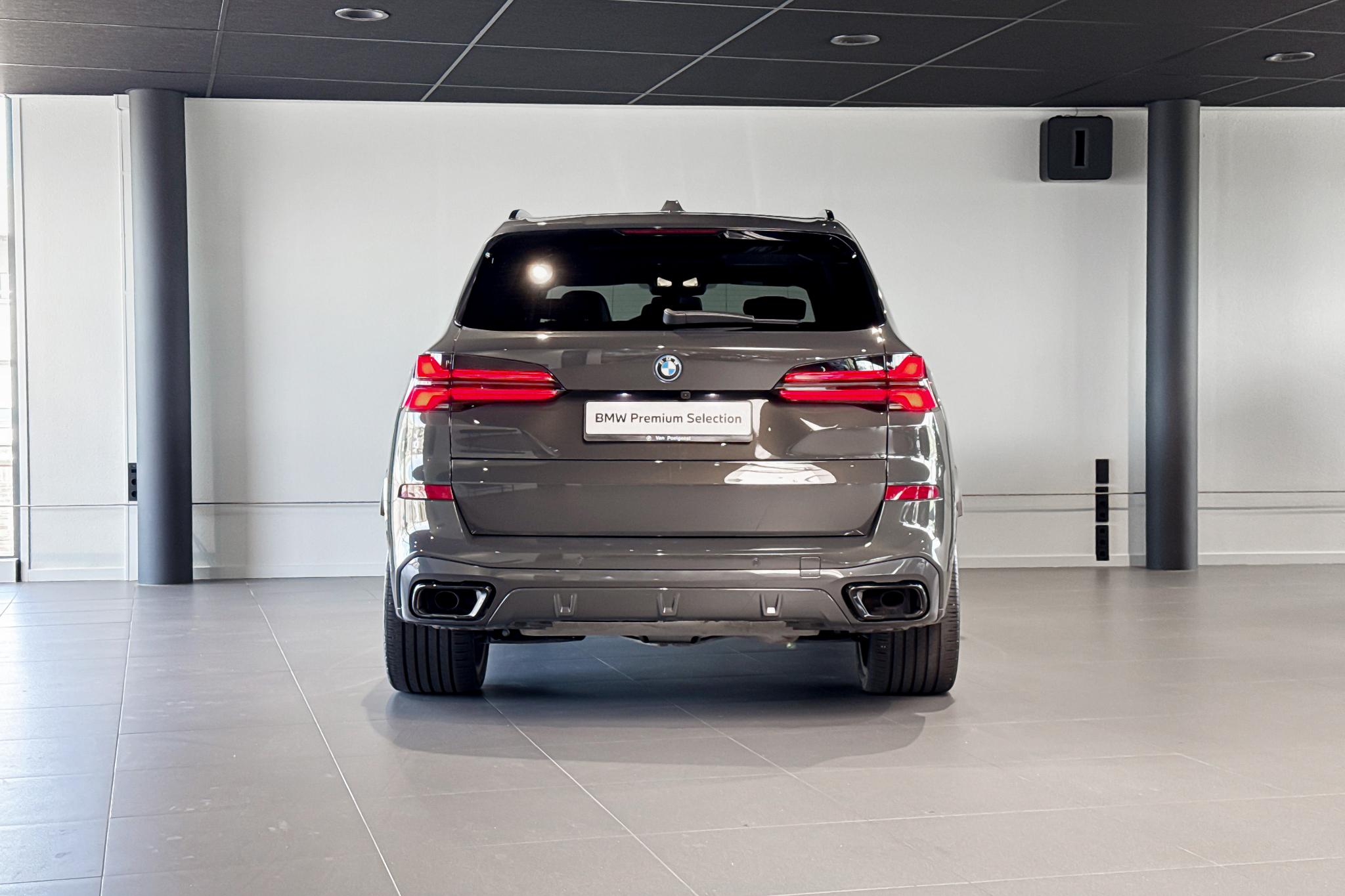 Foto van BMW X5 Xdrive50e